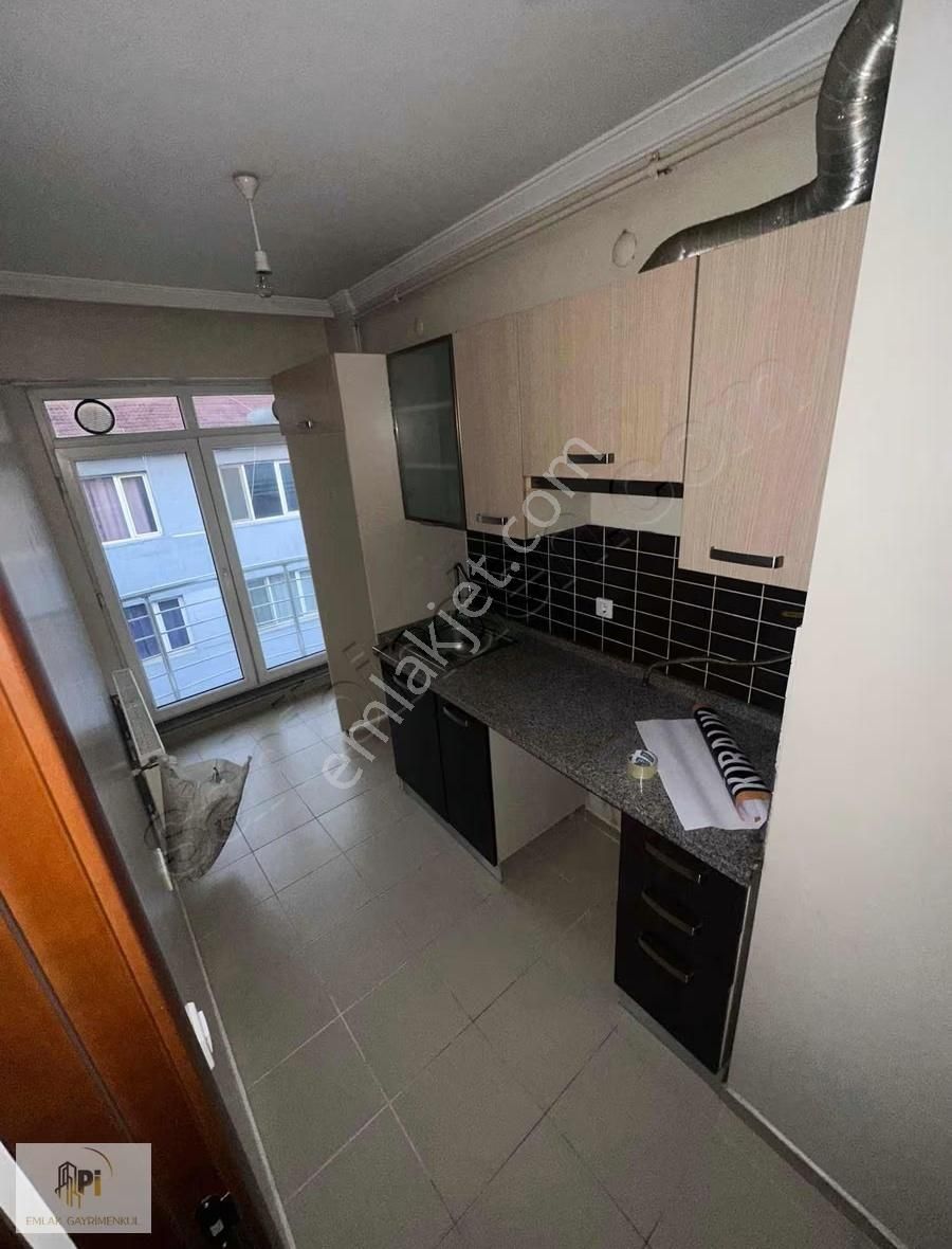 Pi Gayrimenkul'den Çarşı Merkez'de Kiralık 2+0 Daire - Görsel 8