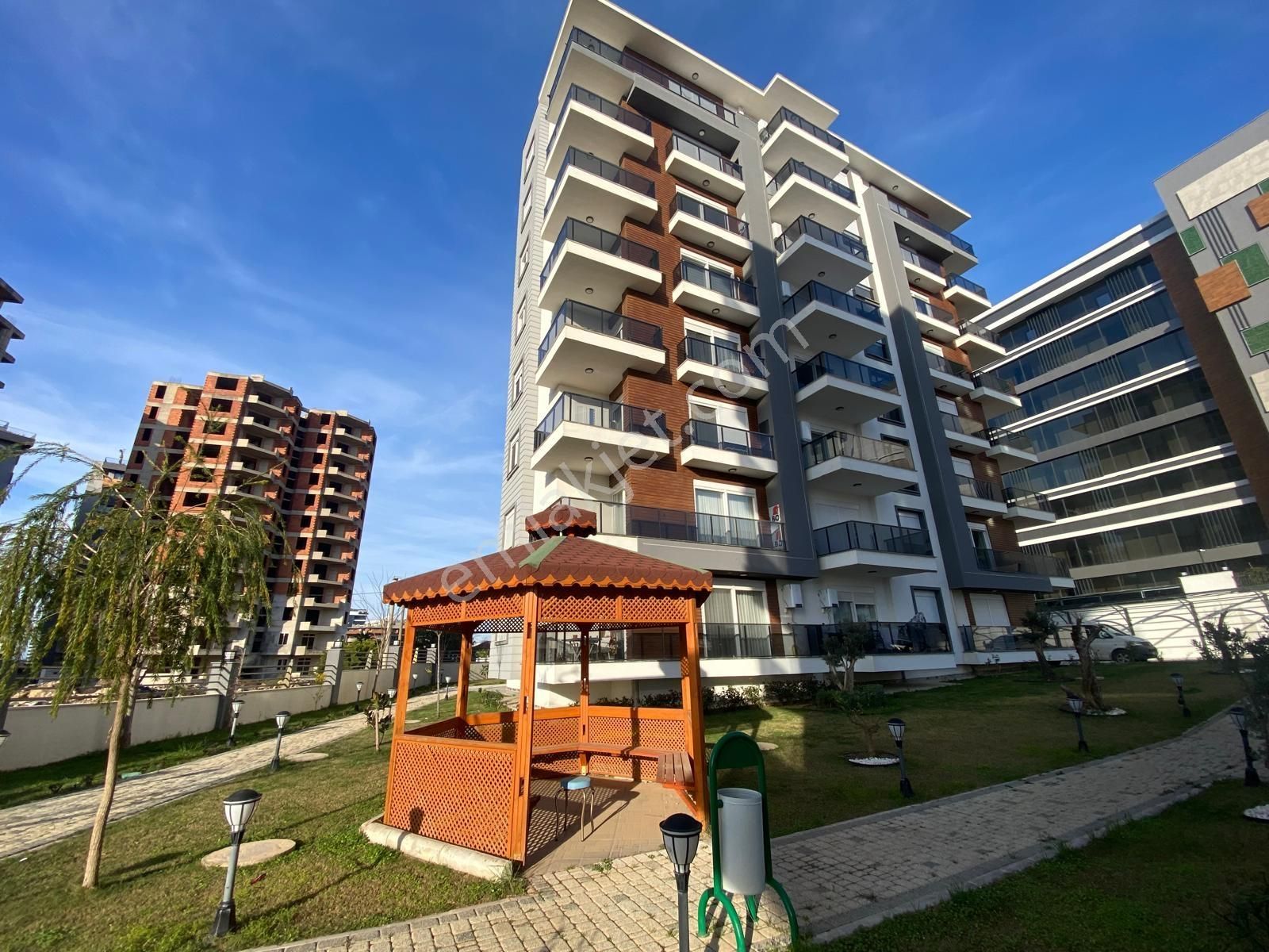 Altıntaşta Yükseln Rezidansta Lüks Full Eşyalı 2+1 Kiralık Daire - Görsel 13