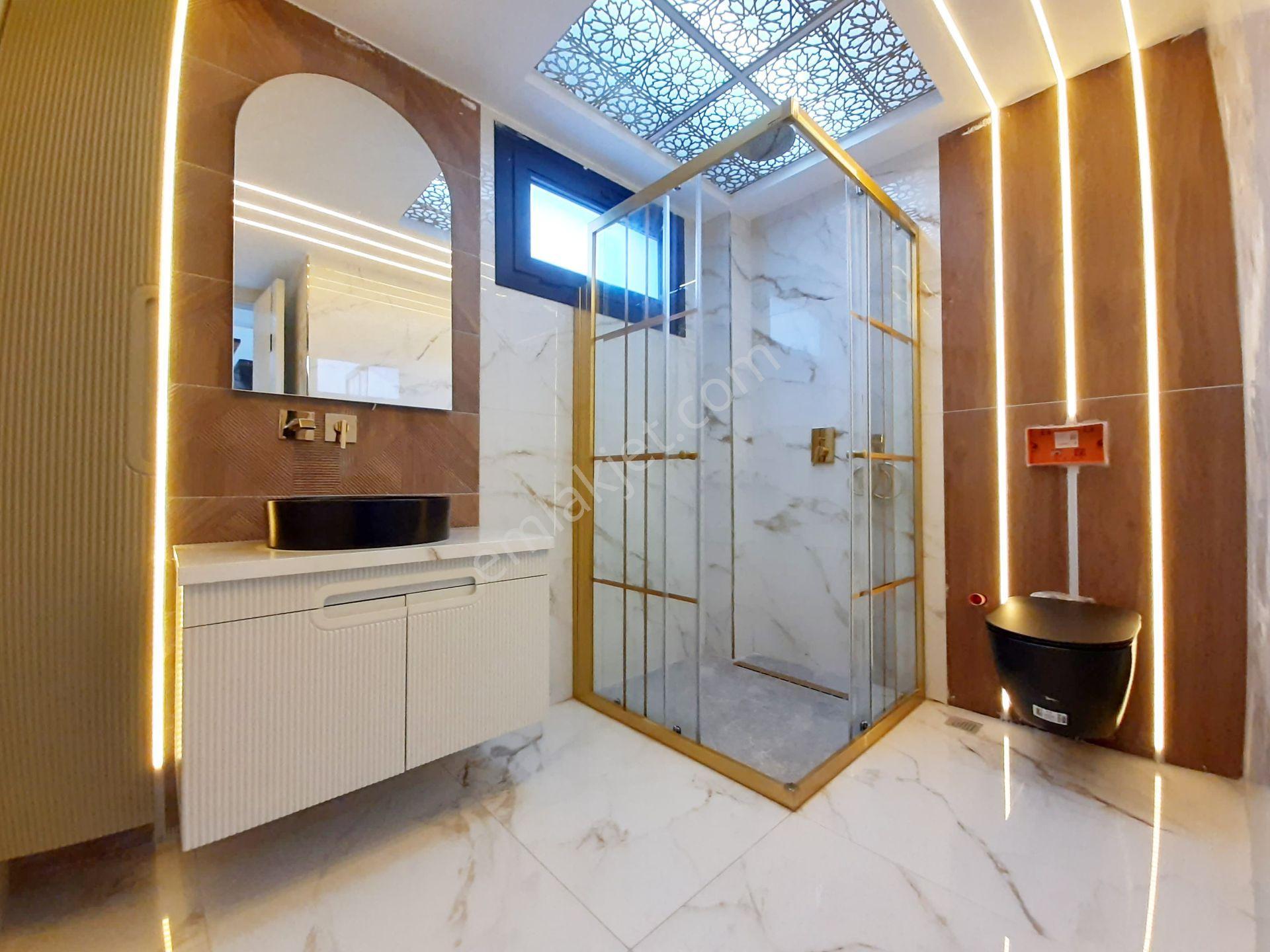 Sarıçam Bayram Hacılı'da Site İçi Bağımsız Bireysel Yüzme Havuzlu Akıllı Ev Sistemli Triplex! - Görsel 18