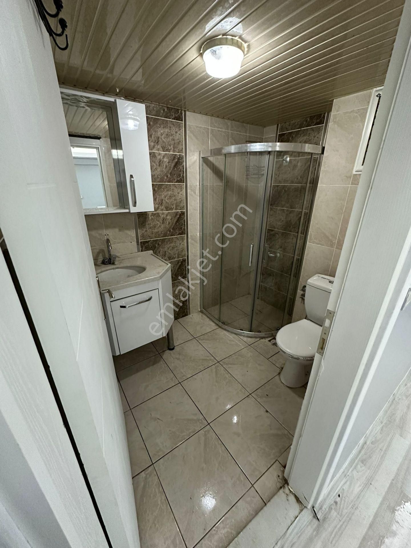 Uşak Sarayaltı Maahllesinde Geniş 2+1 Bahçeli Satılık Apart - Görsel 14