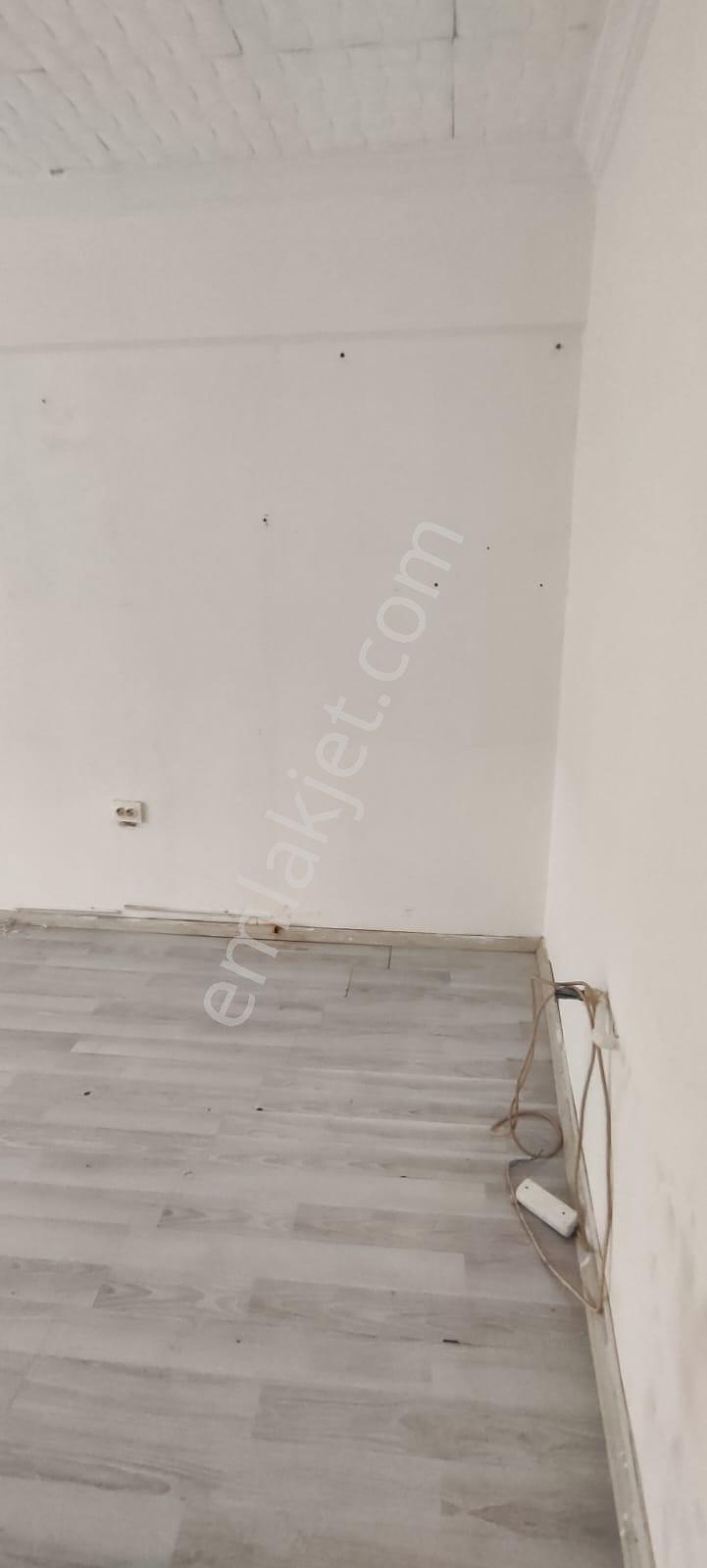 Doktorlar Cad. Tıp İşhanı Kiralık Ofis - Görsel 9