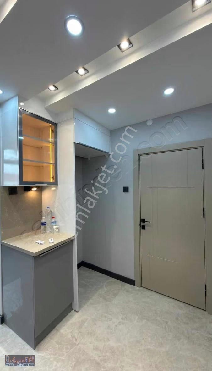 Emlakcımdan Sivrihisar-1 Cad.üzerinde İçi Lüxs Yapılı 3+1daire - Görsel 15