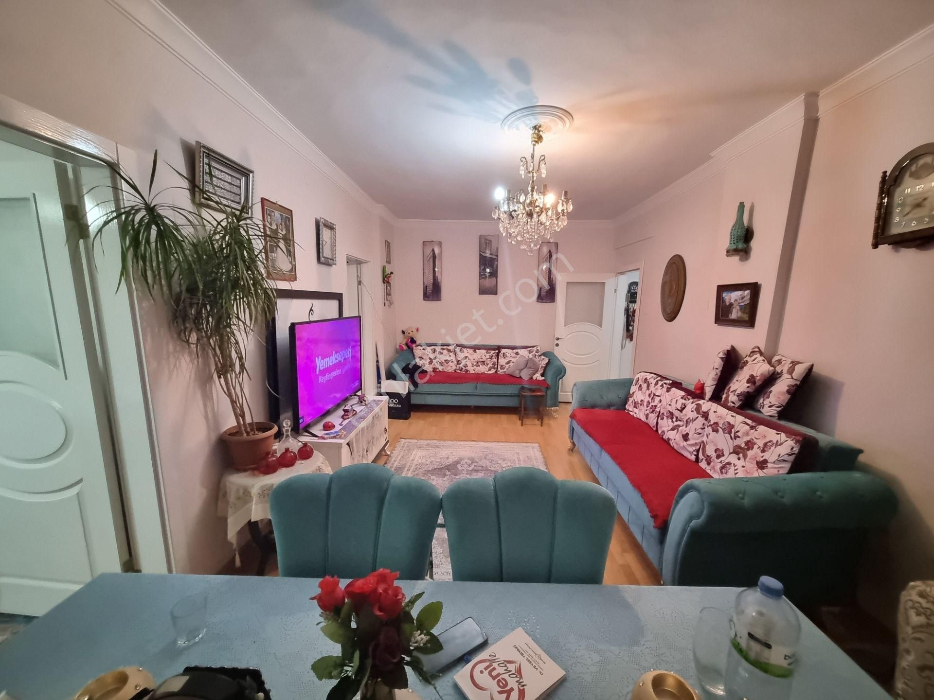 Metroya Yakın - Asansörlü - Ara Kat 3+1 Satılık Daire... - Görsel 3