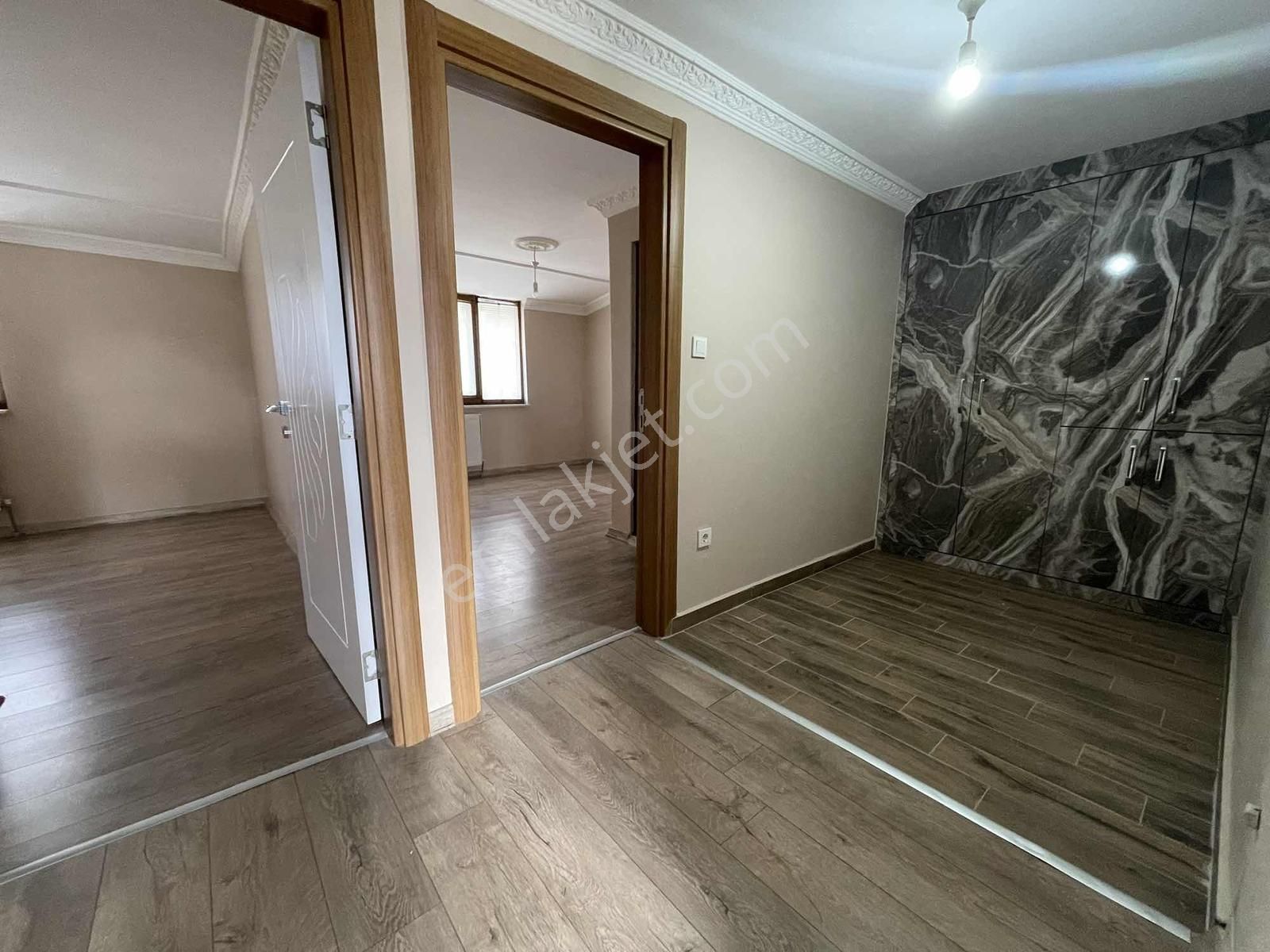 Kayalar'dan Adalet Mh. Merkzi Konum Kat Mülkiyetli Müstakil Bina - Görsel 14