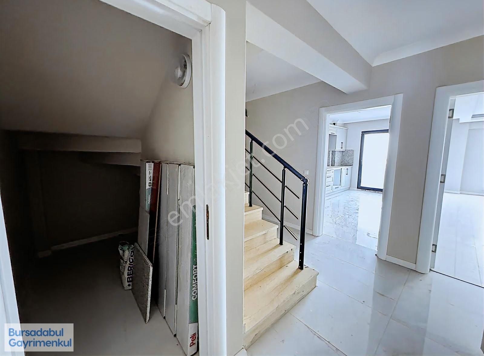 Bursadabul'dan Cumhuriyet Mah. 5+1 Dubleks 297m2 Sıfır Daire - Görsel 13