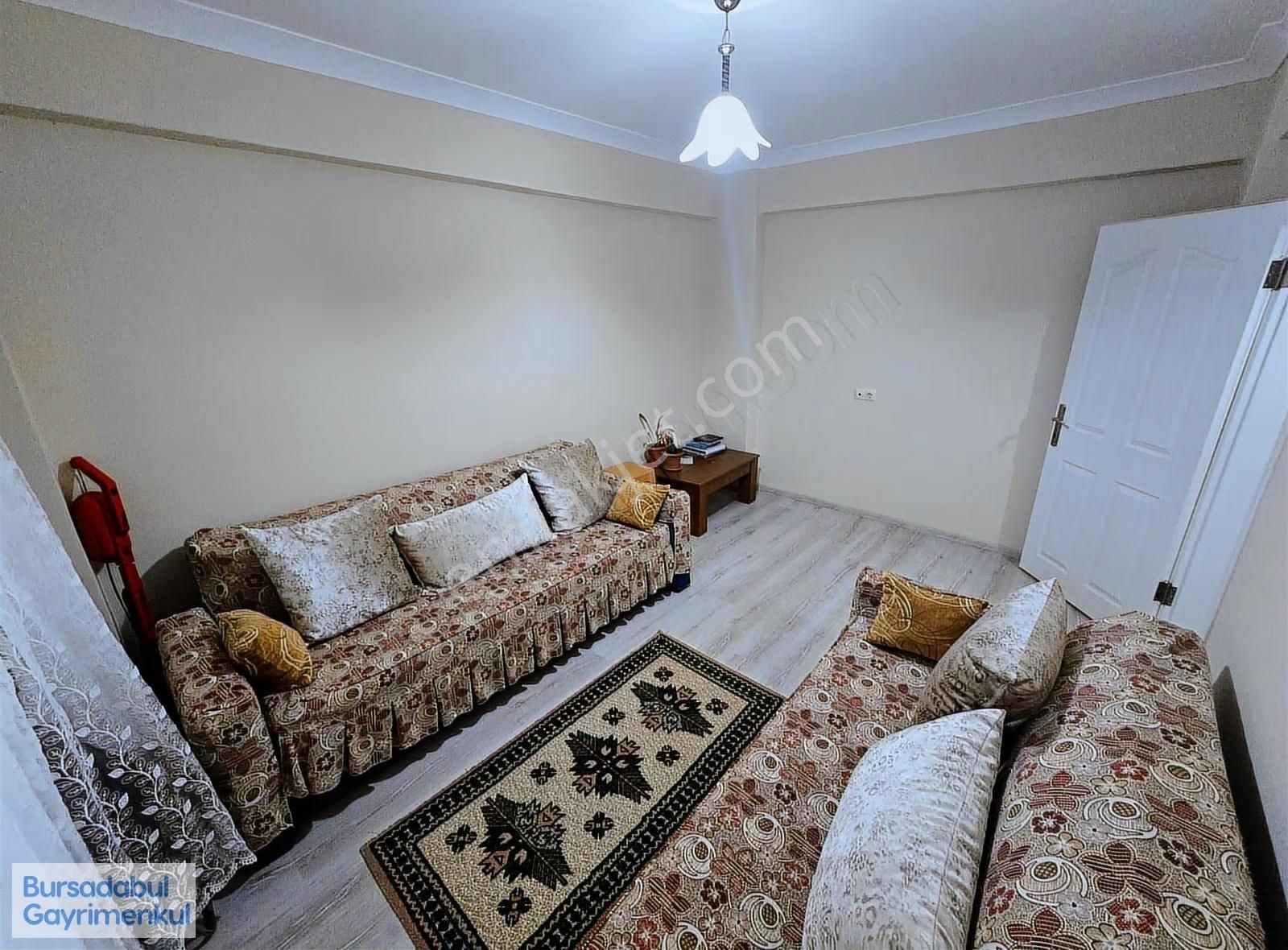 Bursadabul'dan Barış Mah. Merkezinde 110 M2 10 Yaşında 2+1 Daire - Görsel 15