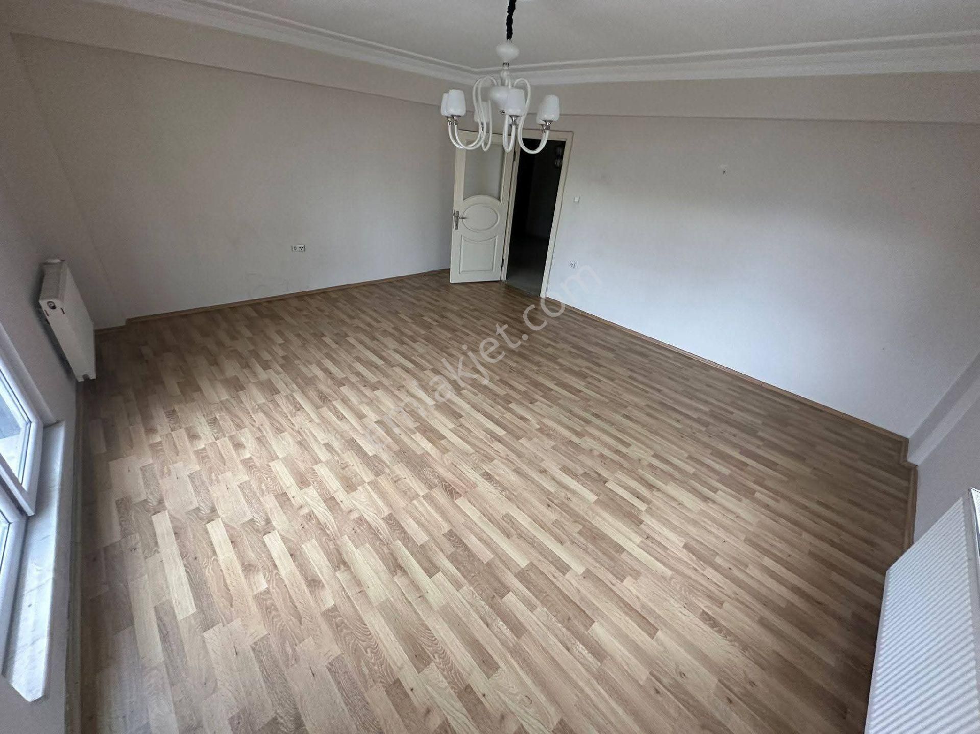 Samsun İlkadım Kışla Mahallesi'nde Asansörlü Ebeveyn Banyolu 3+1 Satılık Daire - Görsel 11