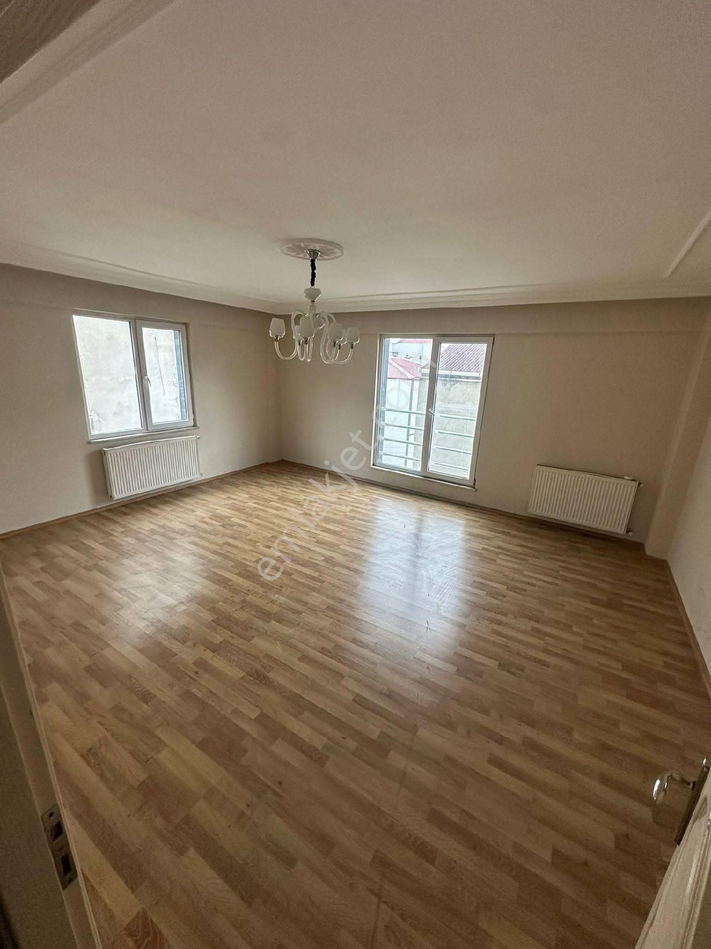 Samsun İlkadım Kışla Mahallesi'nde Asansörlü Ebeveyn Banyolu 3+1 Satılık Daire - Görsel 4