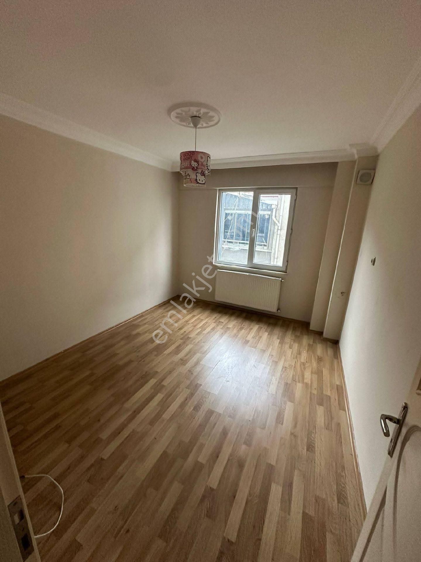 Samsun İlkadım Kışla Mahallesi'nde Asansörlü Ebeveyn Banyolu 3+1 Satılık Daire - Görsel 9