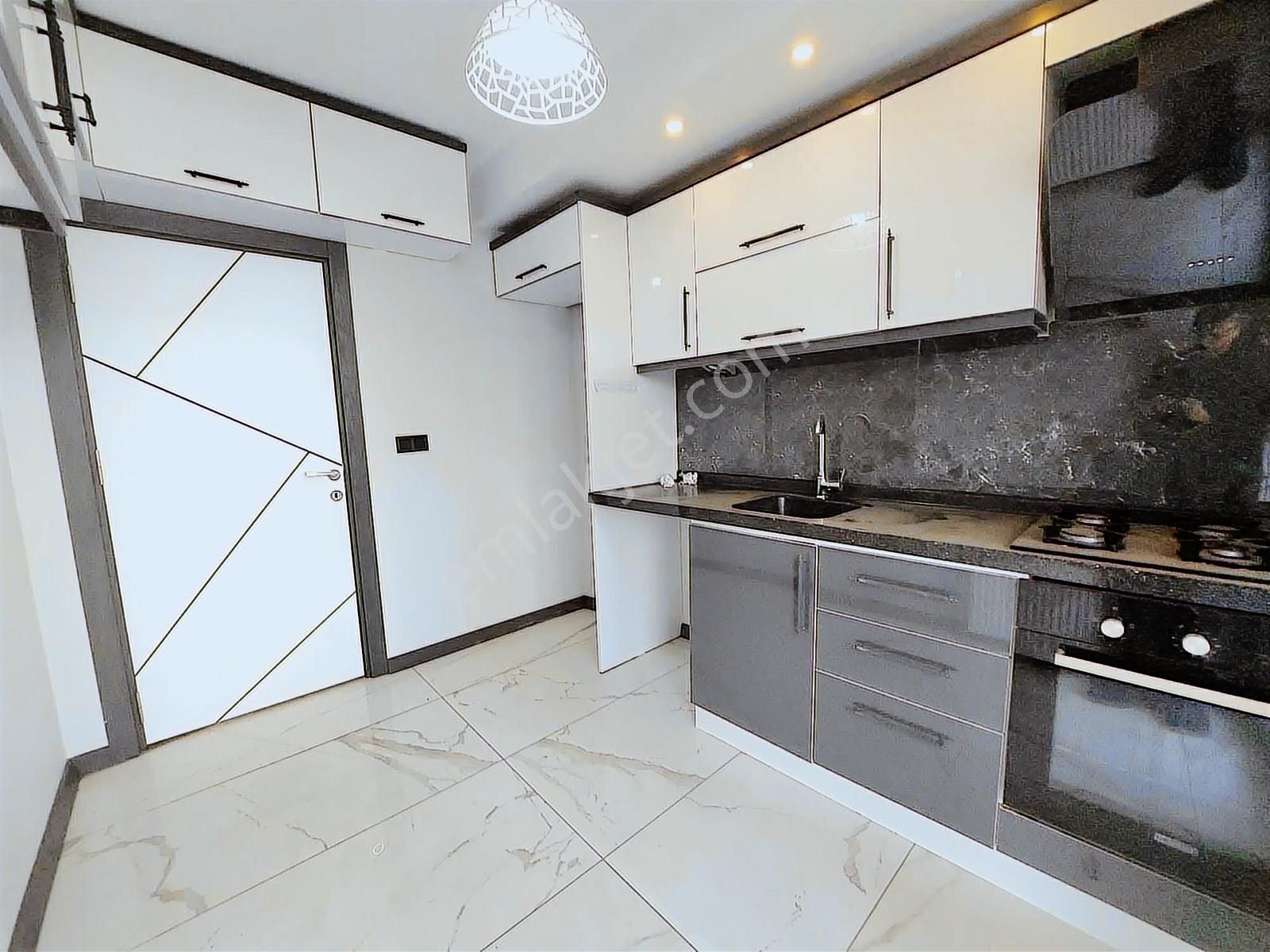 ꔪyalçın'dan ▀▄kadıköy'de Havuzlu Sitede Ayrı Mutfaklı 3+1▀▄ - Görsel 8