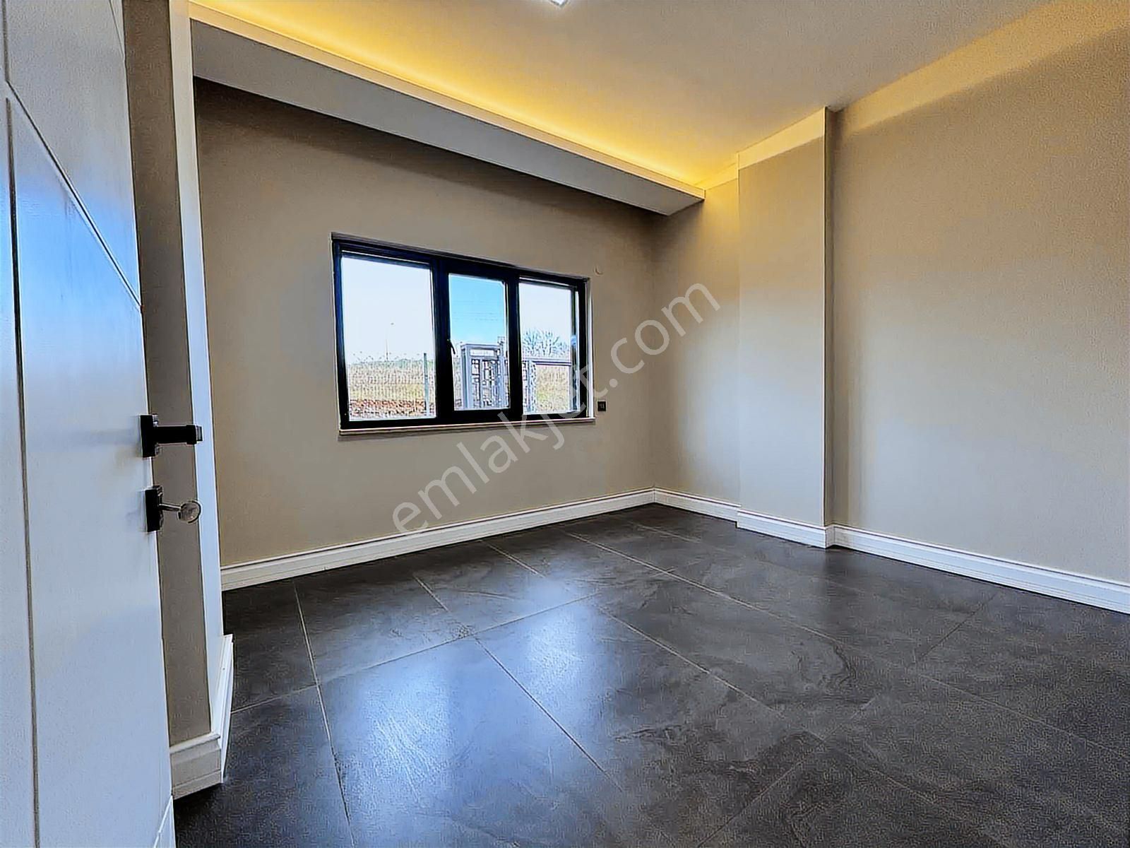 Nilüfer Özlüce 19 Mayıs Mahallesi Satılık 5+2 Villa - Görsel 14