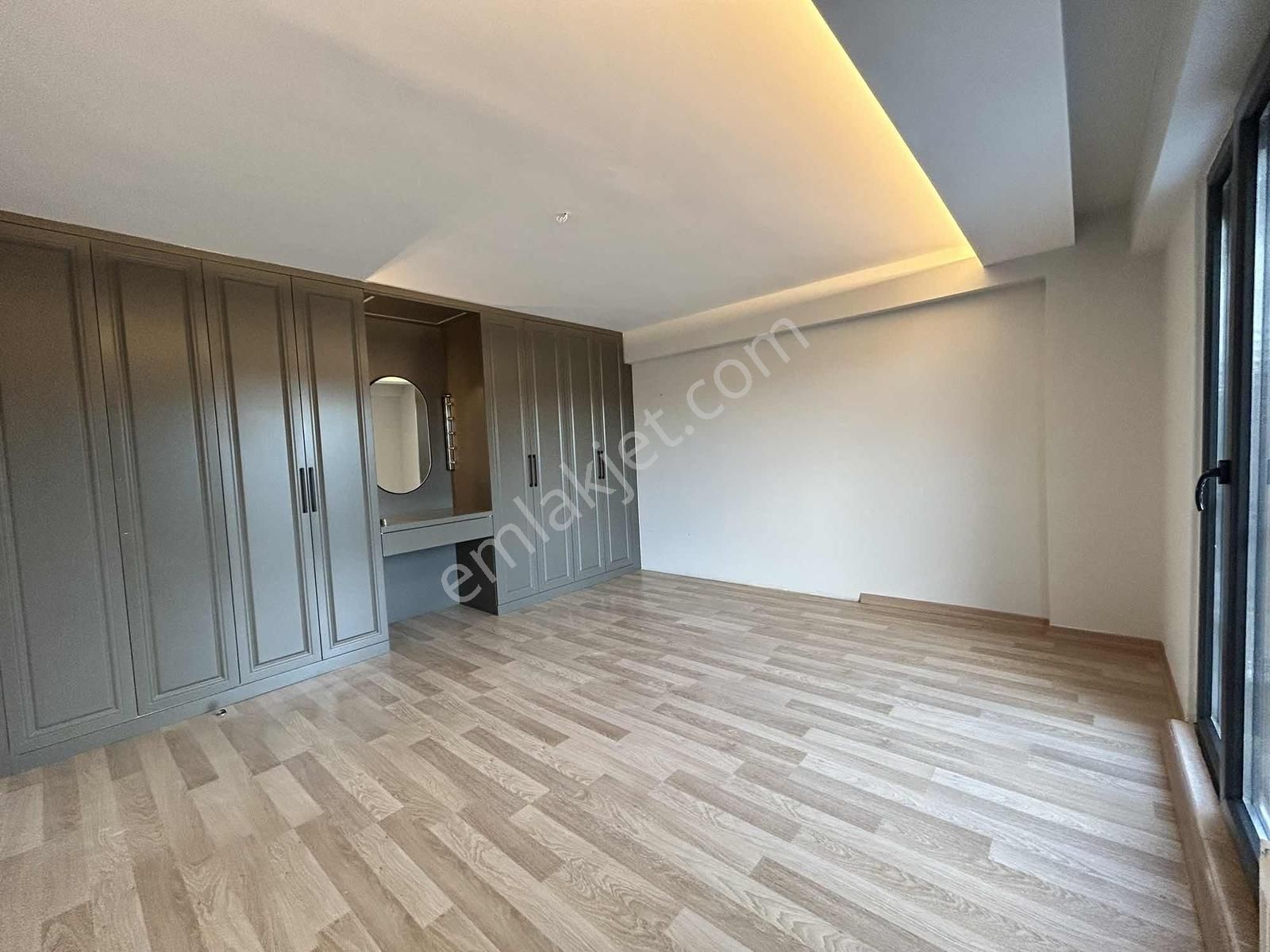 Nilüfer Özlüce 19 Mayıs Mahallesi Satılık 5+2 Villa - Görsel 17