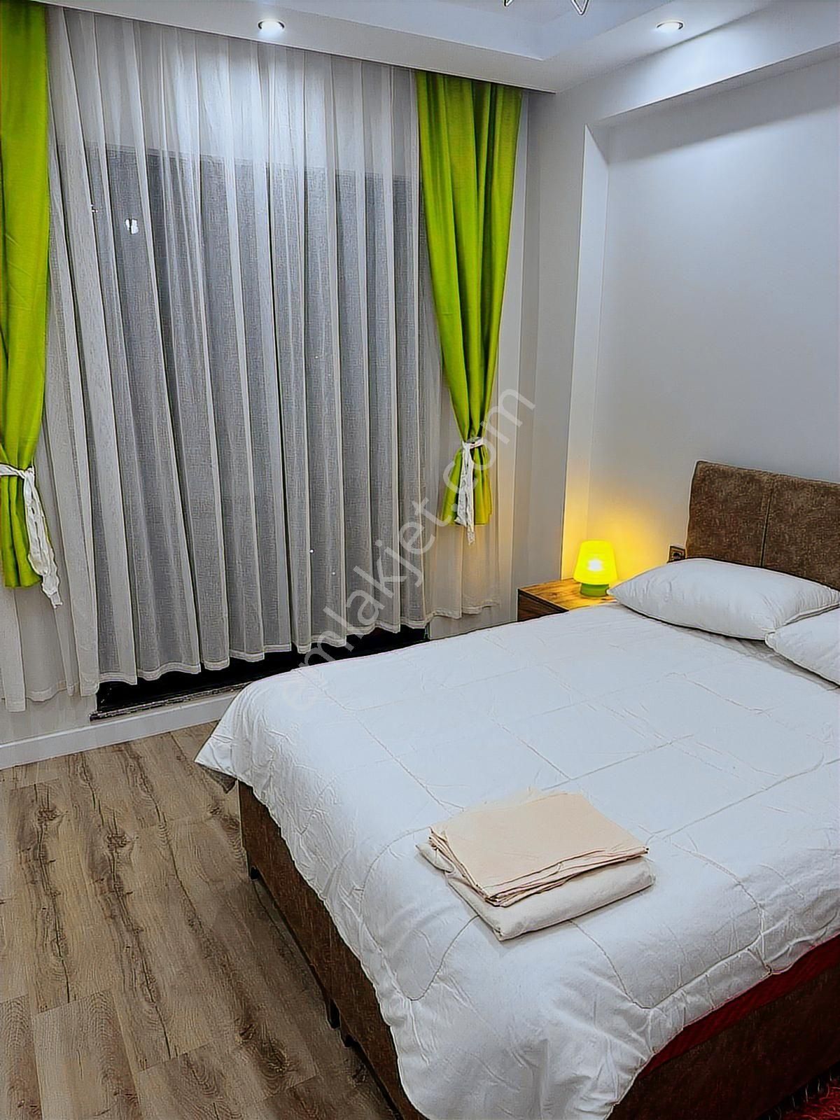 Redstone'dan Uysal Lusso'da Eşyalı 1+1 Kiralık Daire - Görsel 6