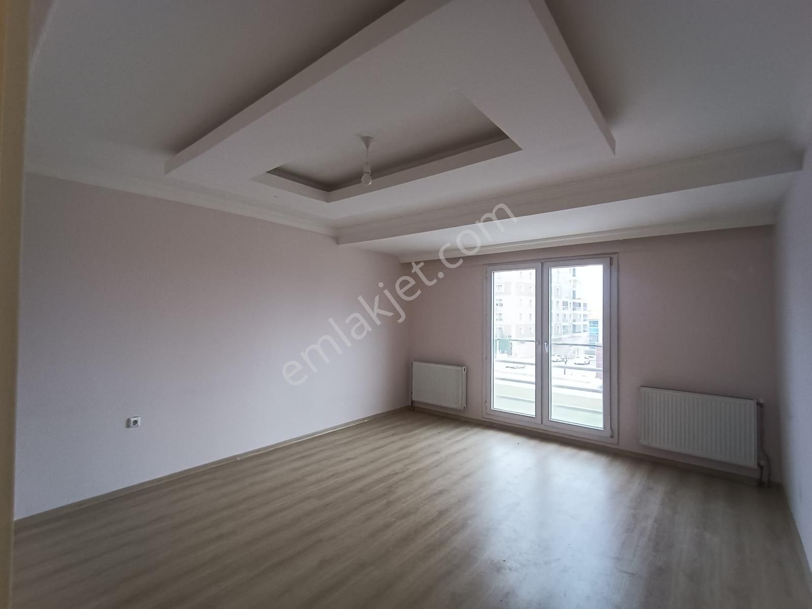 Uşak Merkez Fatih Mah. Çift Cam Balkonlu Satılık 2+1 Daire - Görsel 7