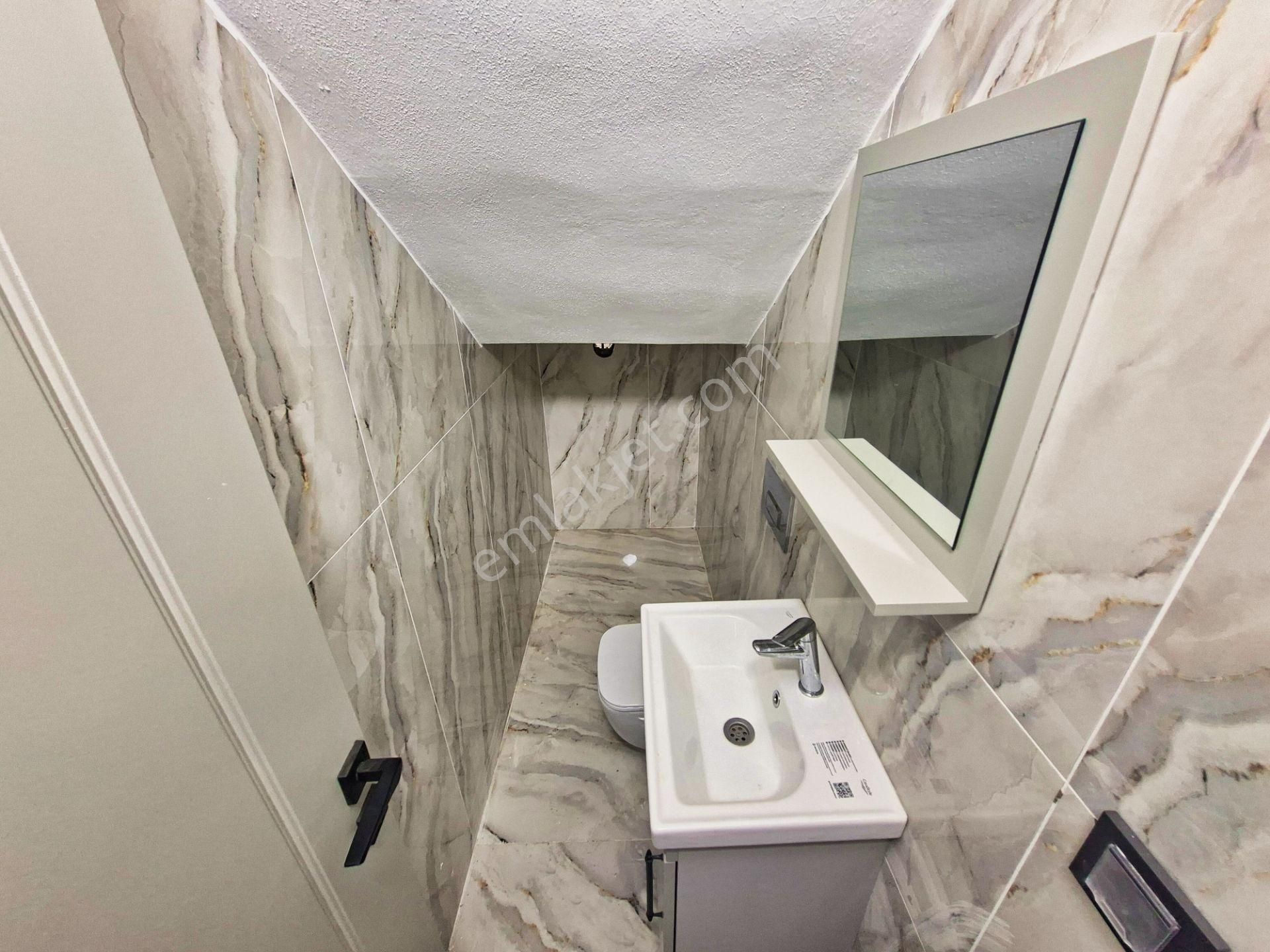 🟡🟡 Aktif’ten Huzurun Merkezi Güre’de Lüks Site İçinde 4+1 Bahçeli Ayrı Mutfaklı Bağımsız Villa - Görsel 34