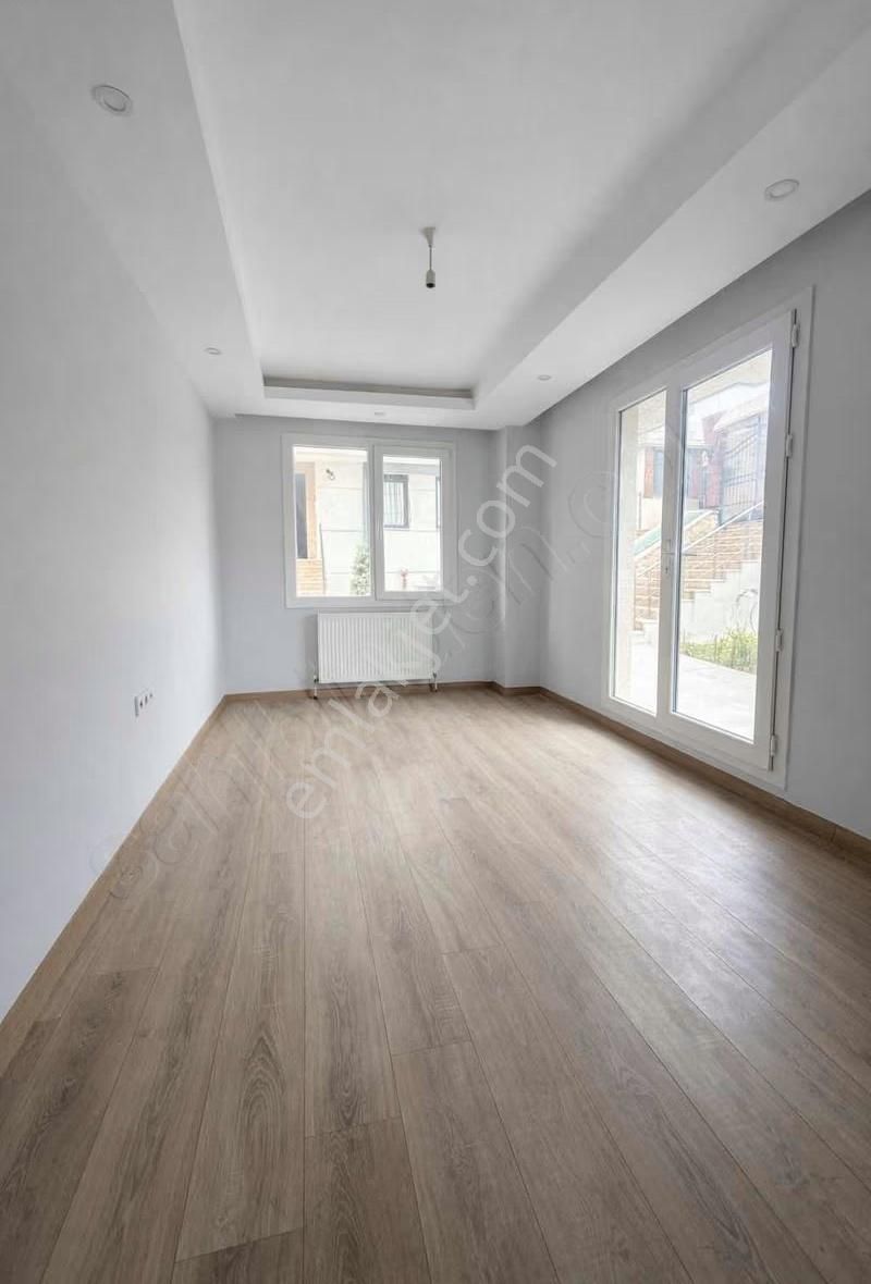 Gayrimenkulist'ten Geniş Bahçeli Lüx Daire - Görsel 3