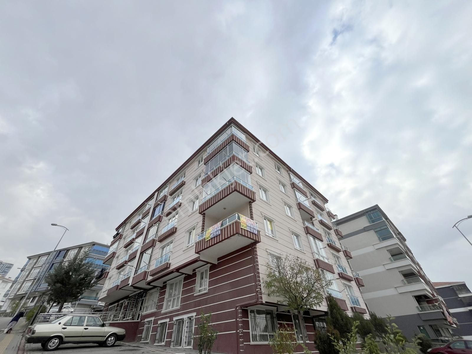 Doğantepe'de, Ferah, Masrafsız, Kilerli, Çift Banyo 3+1 Daire!