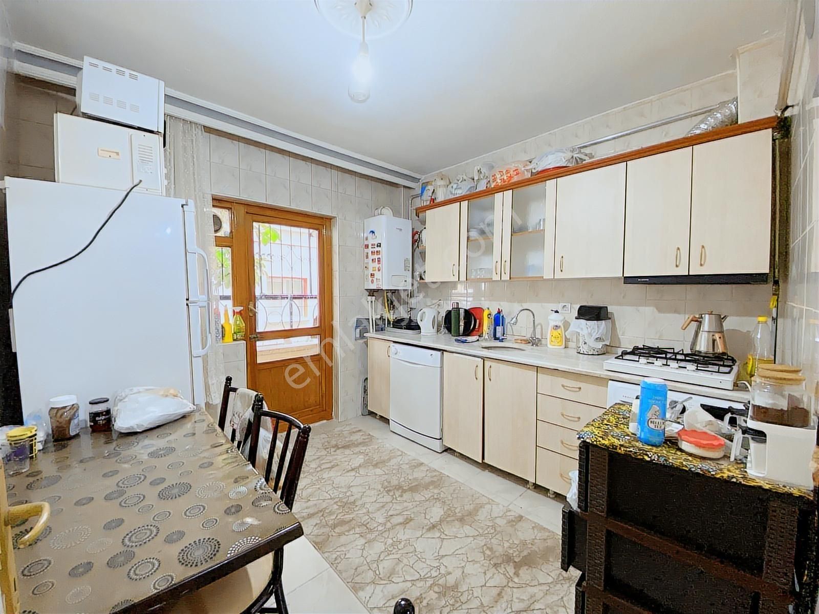 İncirli'de 3+1, Kapalı Garajlı, Ana Cadde Ve Park Yanı Daire! - Görsel 26