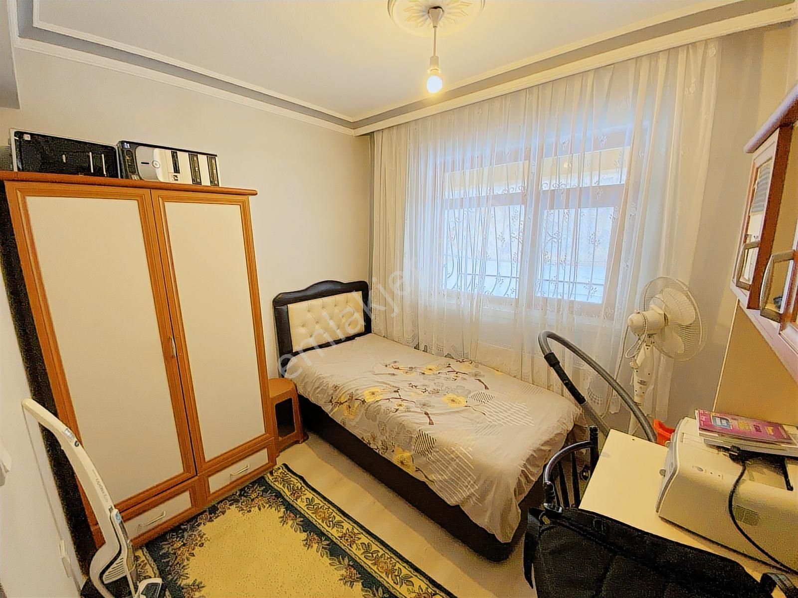 İncirli'de 3+1, Kapalı Garajlı, Ana Cadde Ve Park Yanı Daire! - Görsel 9