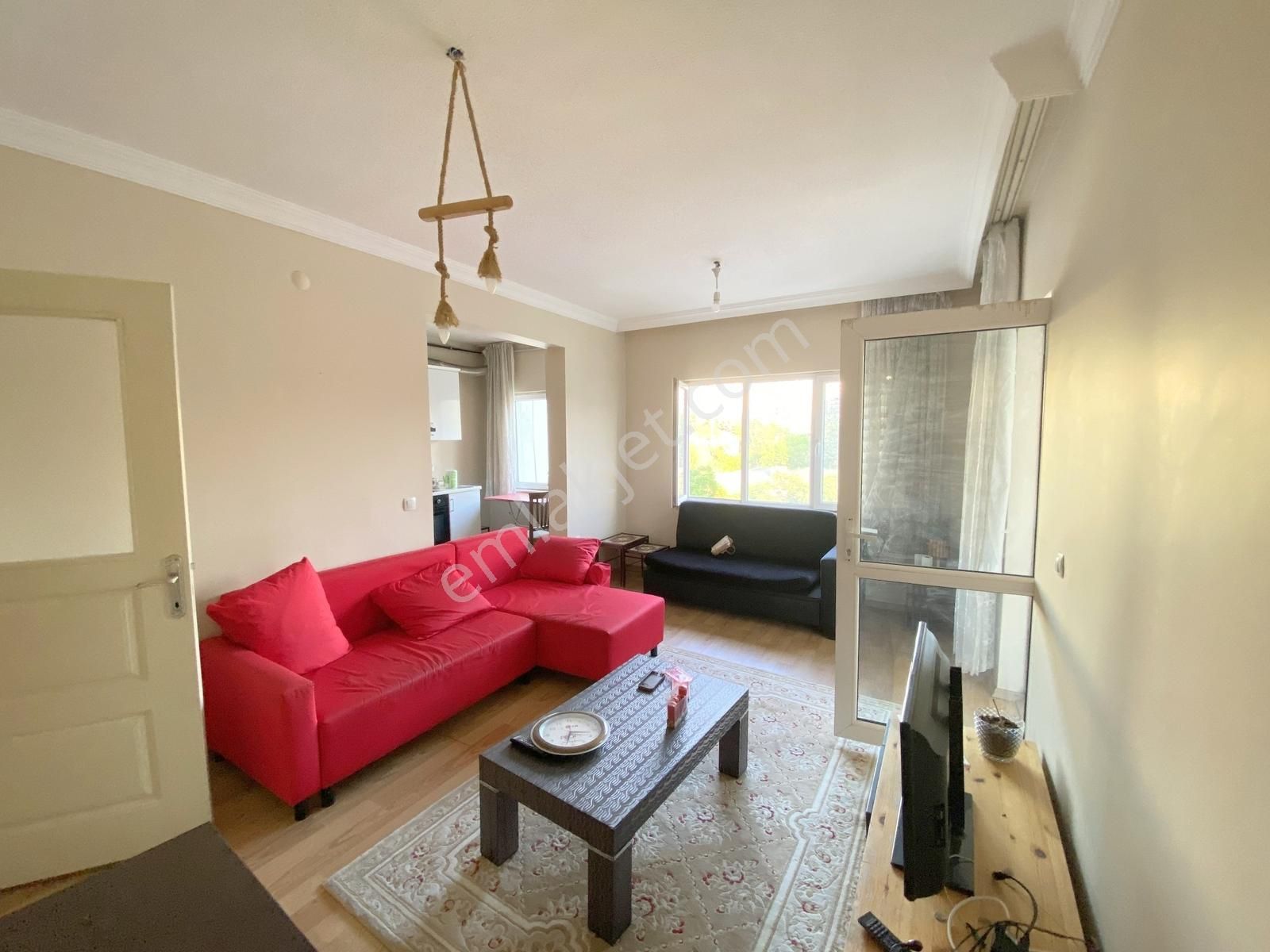 Altınevler'de, 2+1, Balkonlu, 4. Katta Eşyalı Daire! - Görsel 10