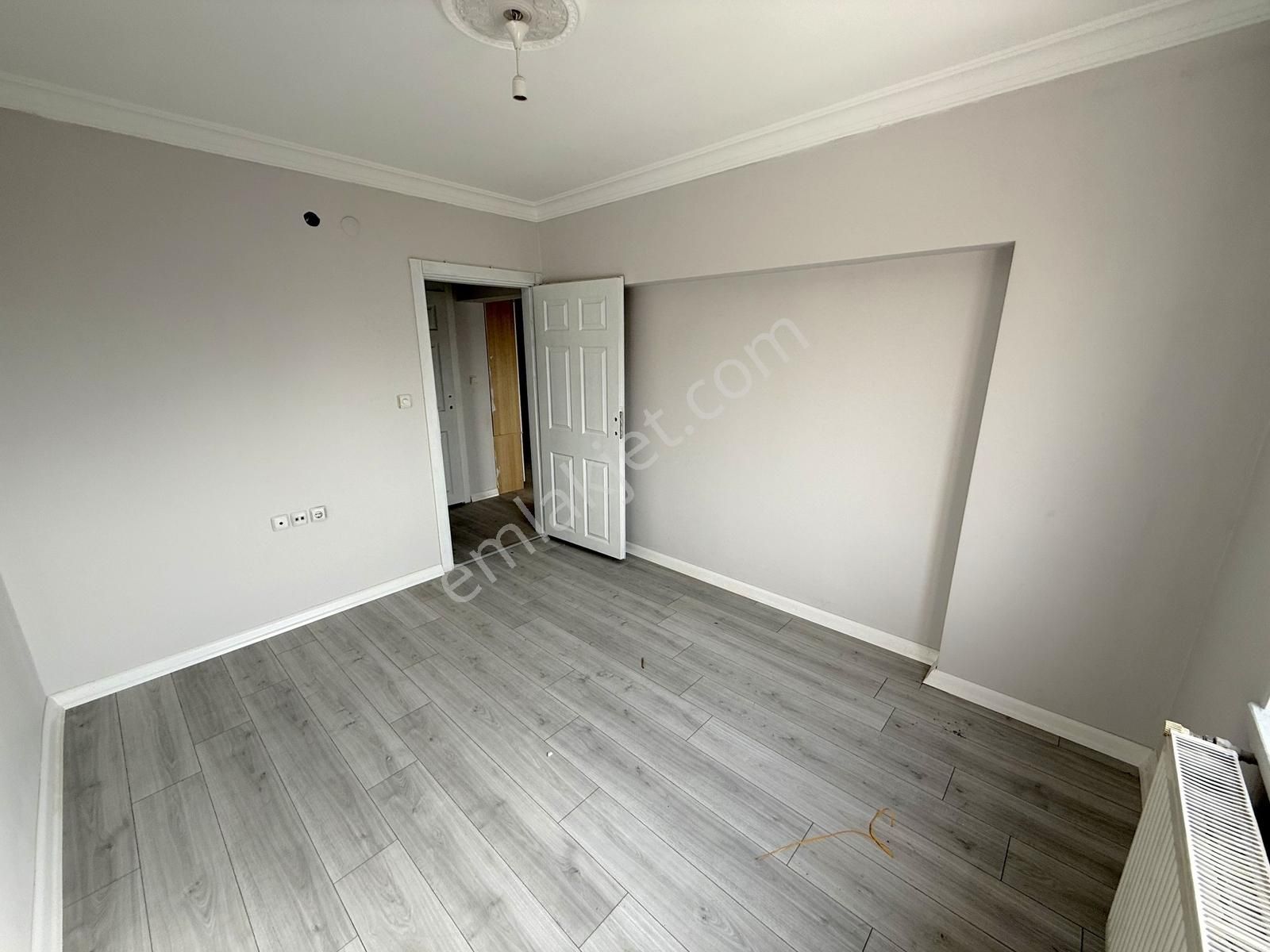 Ulubey'de, 5. Kat, Ana Caddede, Asansörlü, Güneycephe 3+1 Daire! - Görsel 26