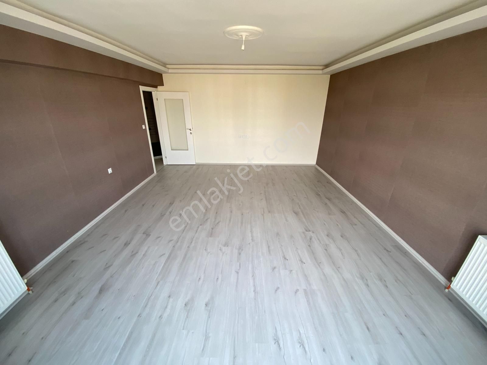 Ulubey'de Üst Kat, 3+1, Manzaralı, Sıfır Ayarında Kiralık Daire! - Görsel 7