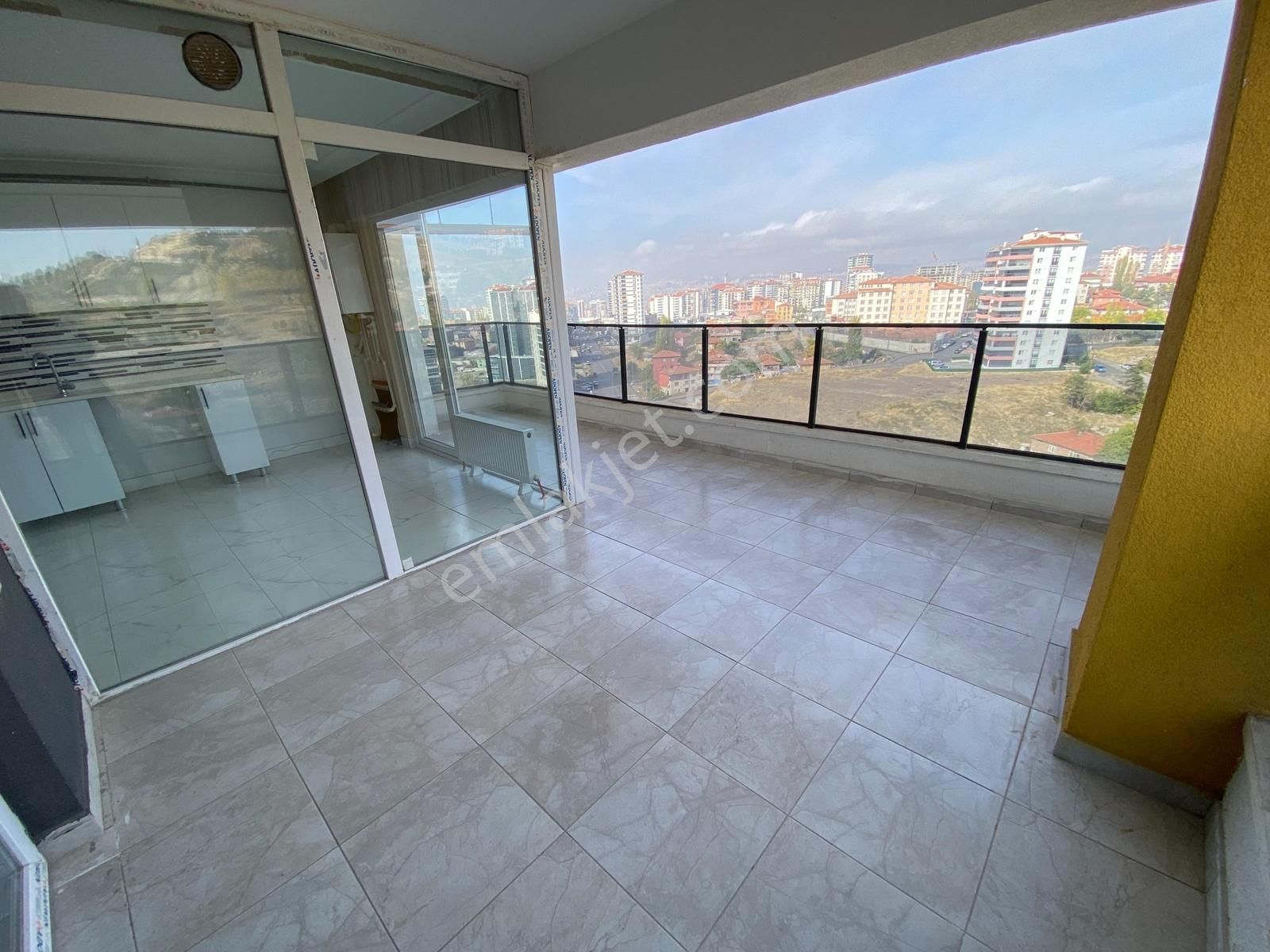 Ulubey'de Üst Kat, 3+1, Manzaralı, Sıfır Ayarında Kiralık Daire! - Görsel 2