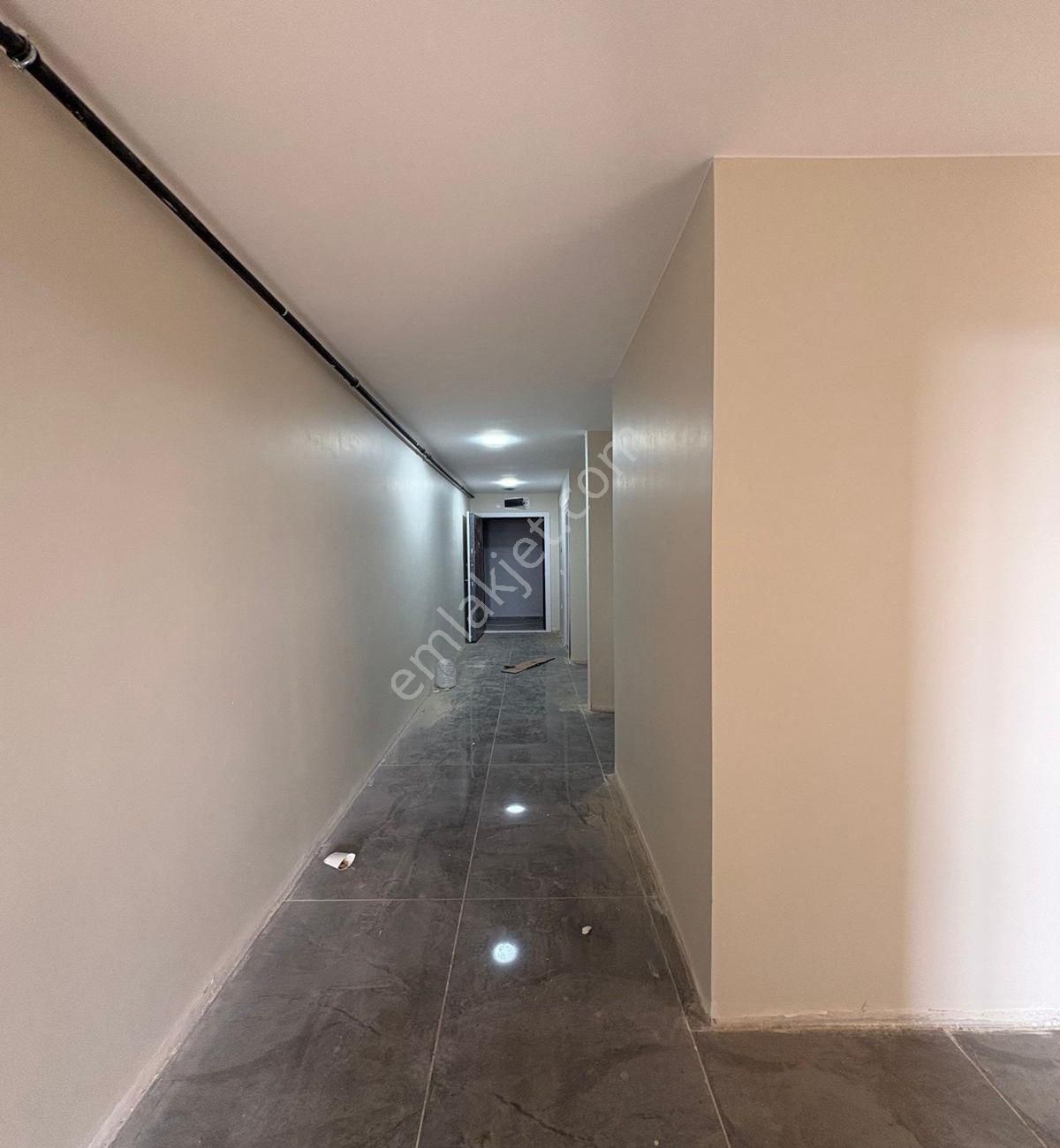 Avcılar Site İçerisinde Merkezde 5+2 Sıfır Deniz Manzaralı Daire - Görsel 30