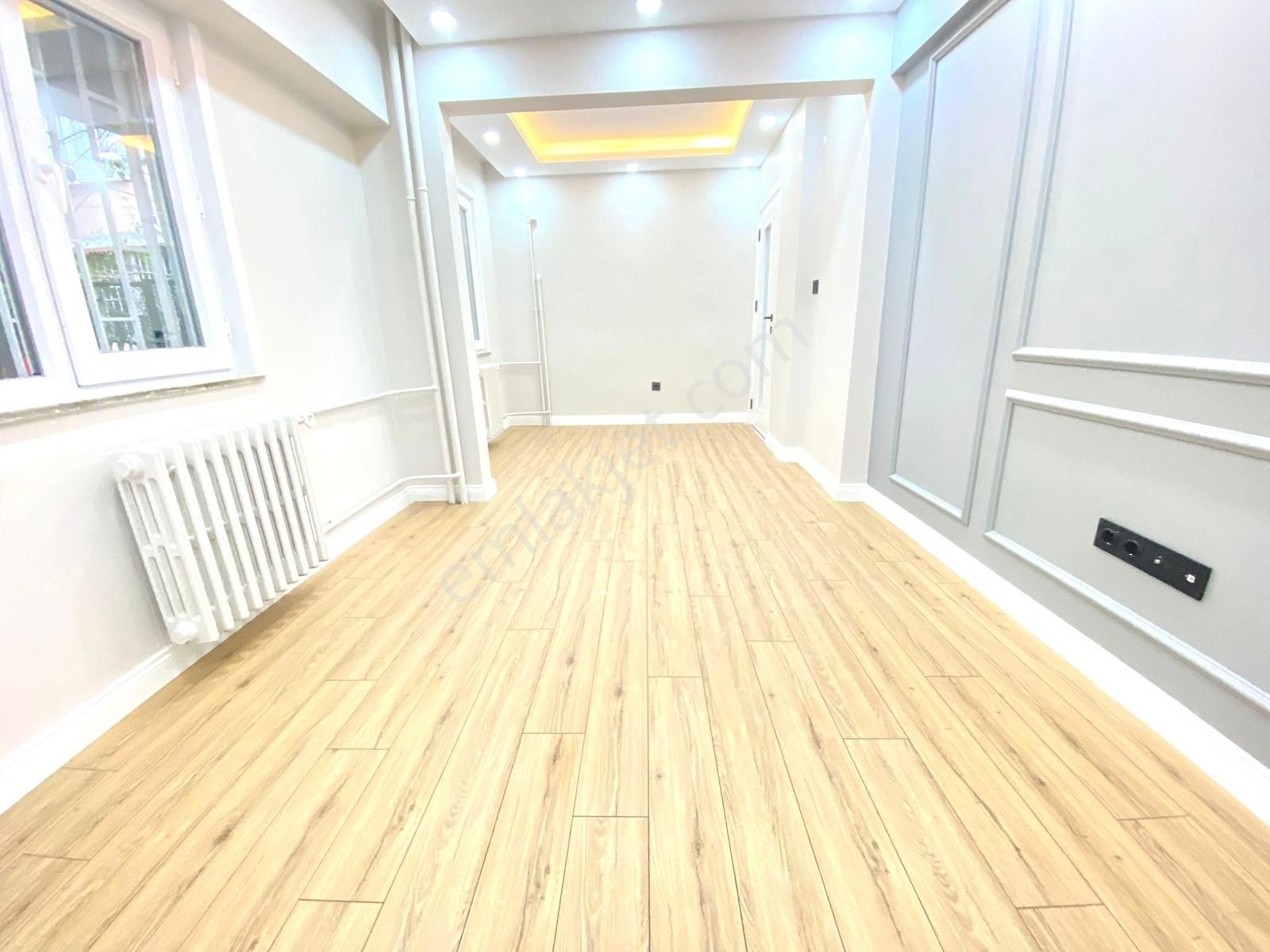 Çamlık'ta A'dan Z'ye Yenilenmiş Çift Balkonlu 60m2 1+1! - Görsel 14