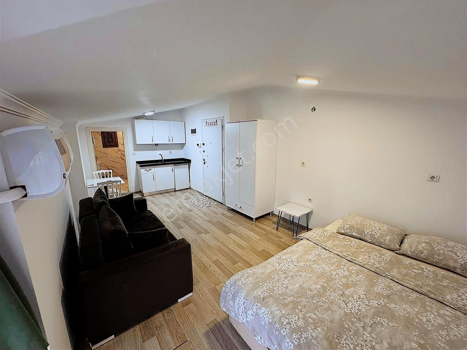 Konaklar Mahallesinde Faturalar Dahil Kiralık 1+0 Daire