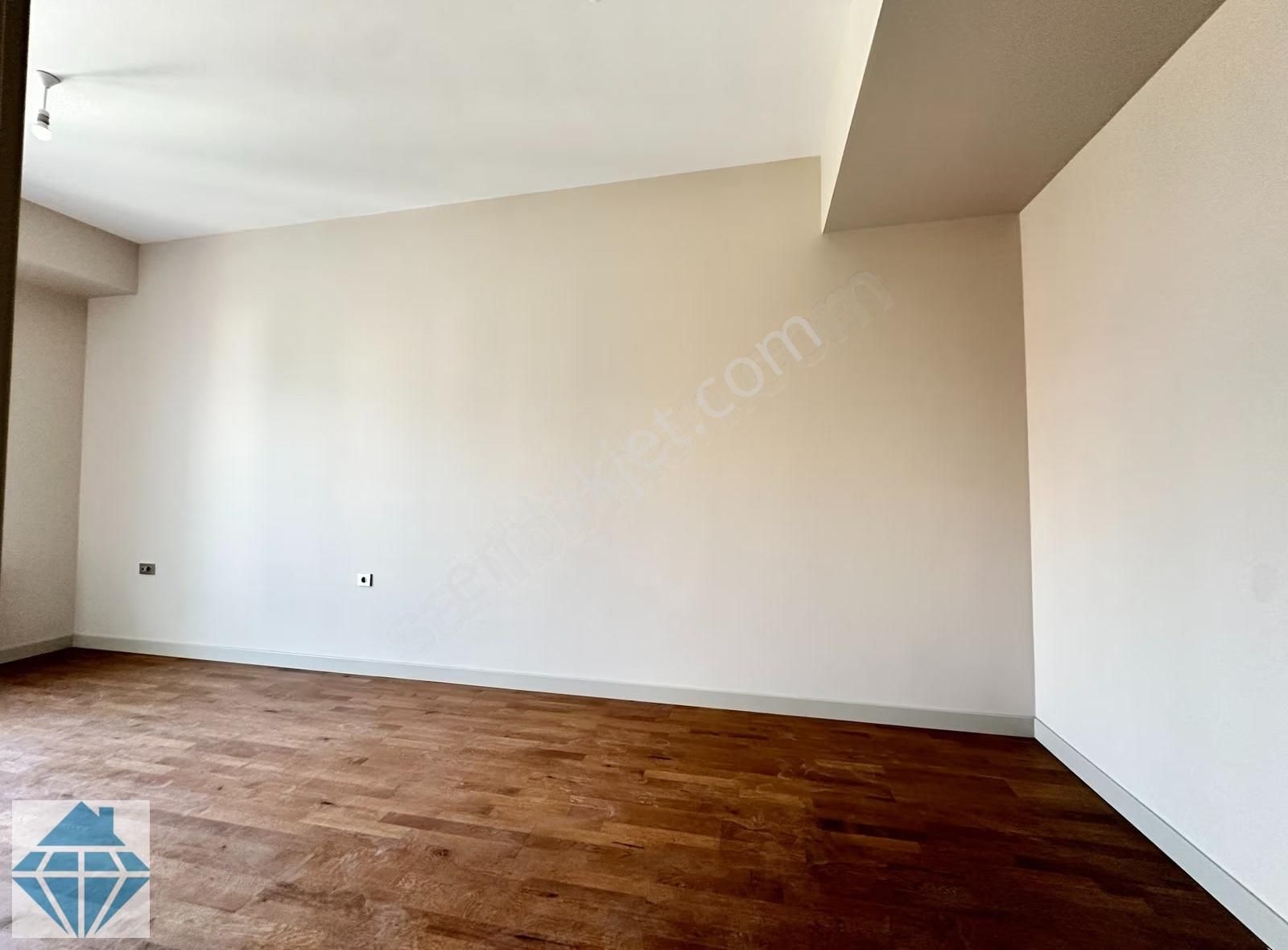 Seba Central Güncel Full Eşyalı 110 M2 Balkonlu 2+1 Sıfır Daire - Görsel 7