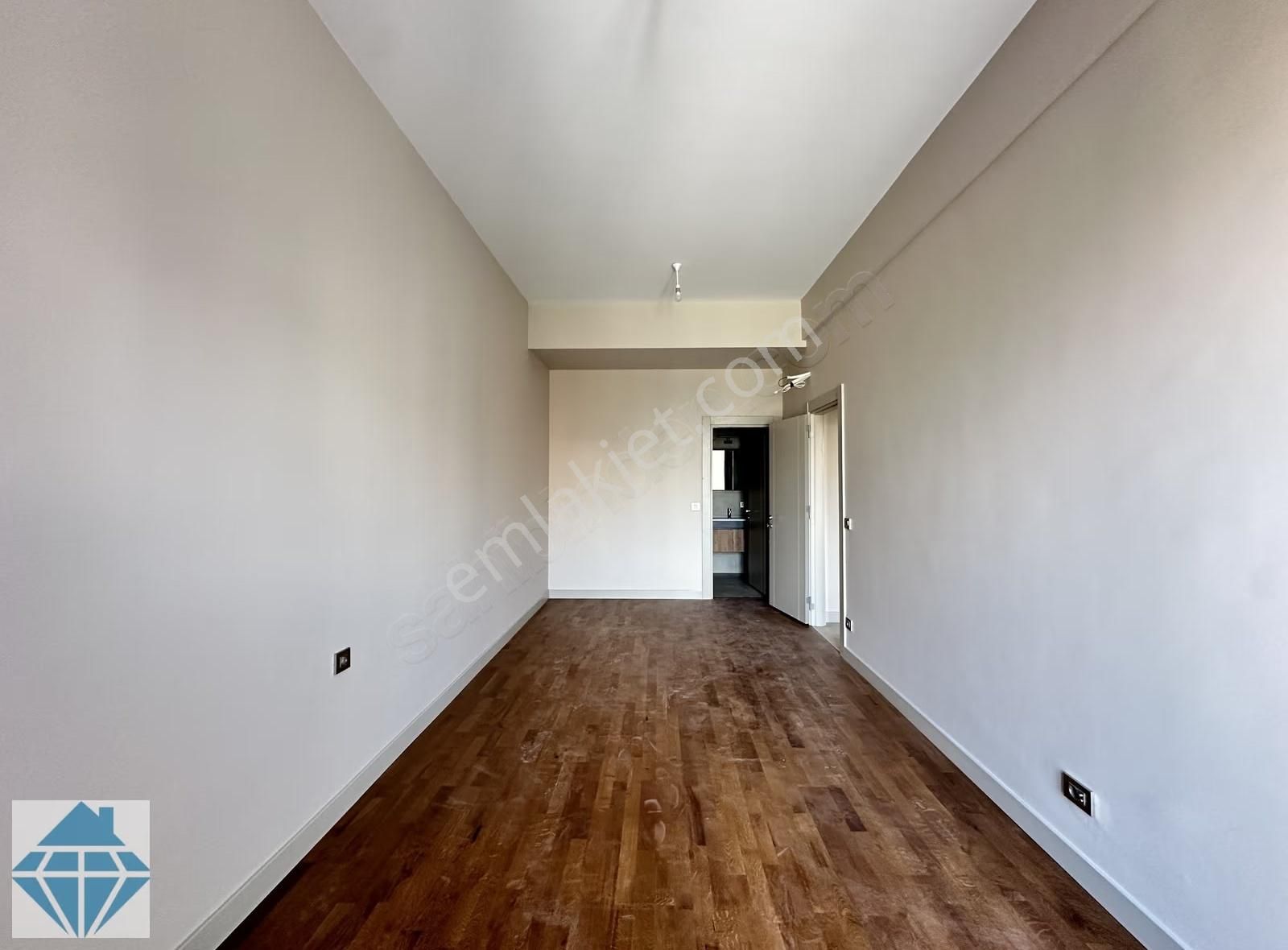 Seba Central Güncel Full Eşyalı 110 M2 Balkonlu 2+1 Sıfır Daire - Görsel 13