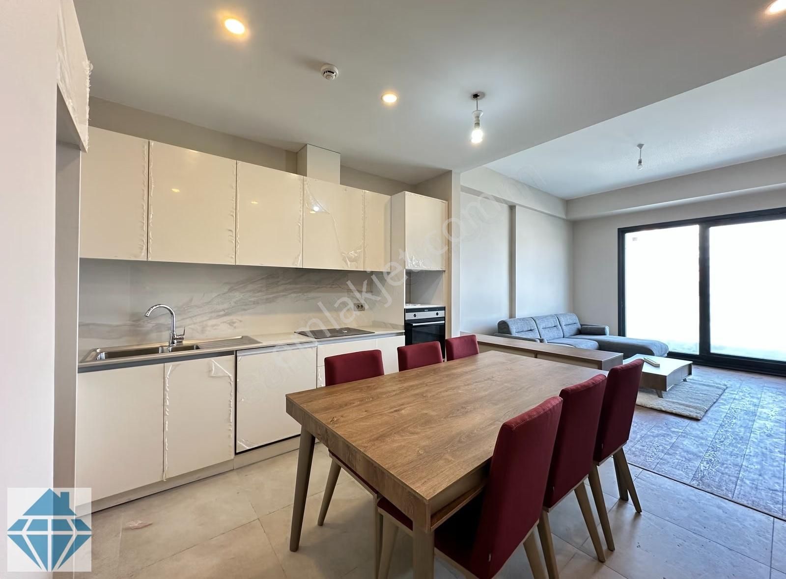 Seba Central Güncel Full Eşyalı 110 M2 Balkonlu 2+1 Sıfır Daire - Görsel 5