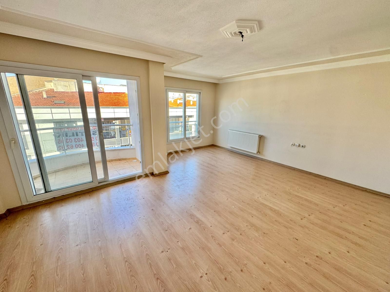 Muradiye Mahallesi 🏡 ✅3+1 135m2 5 Katlının 4 Katı ❇️fuul Özelikli Petek Kombili - Görsel 8