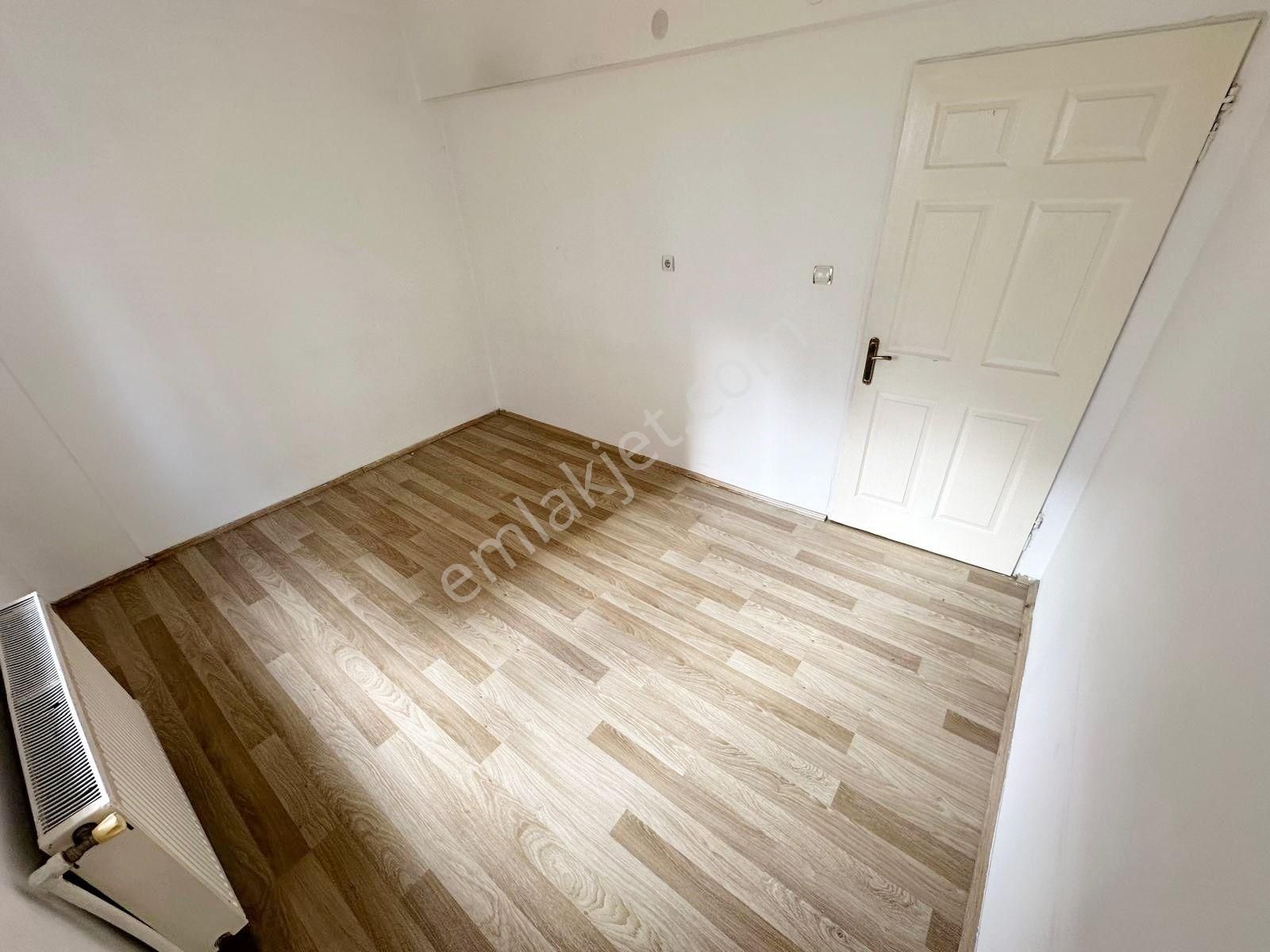 30 Ağustos Mah. Altında Daire Olan Yüksek Giriş Kat 2+1 Satılık Daire - Görsel 18