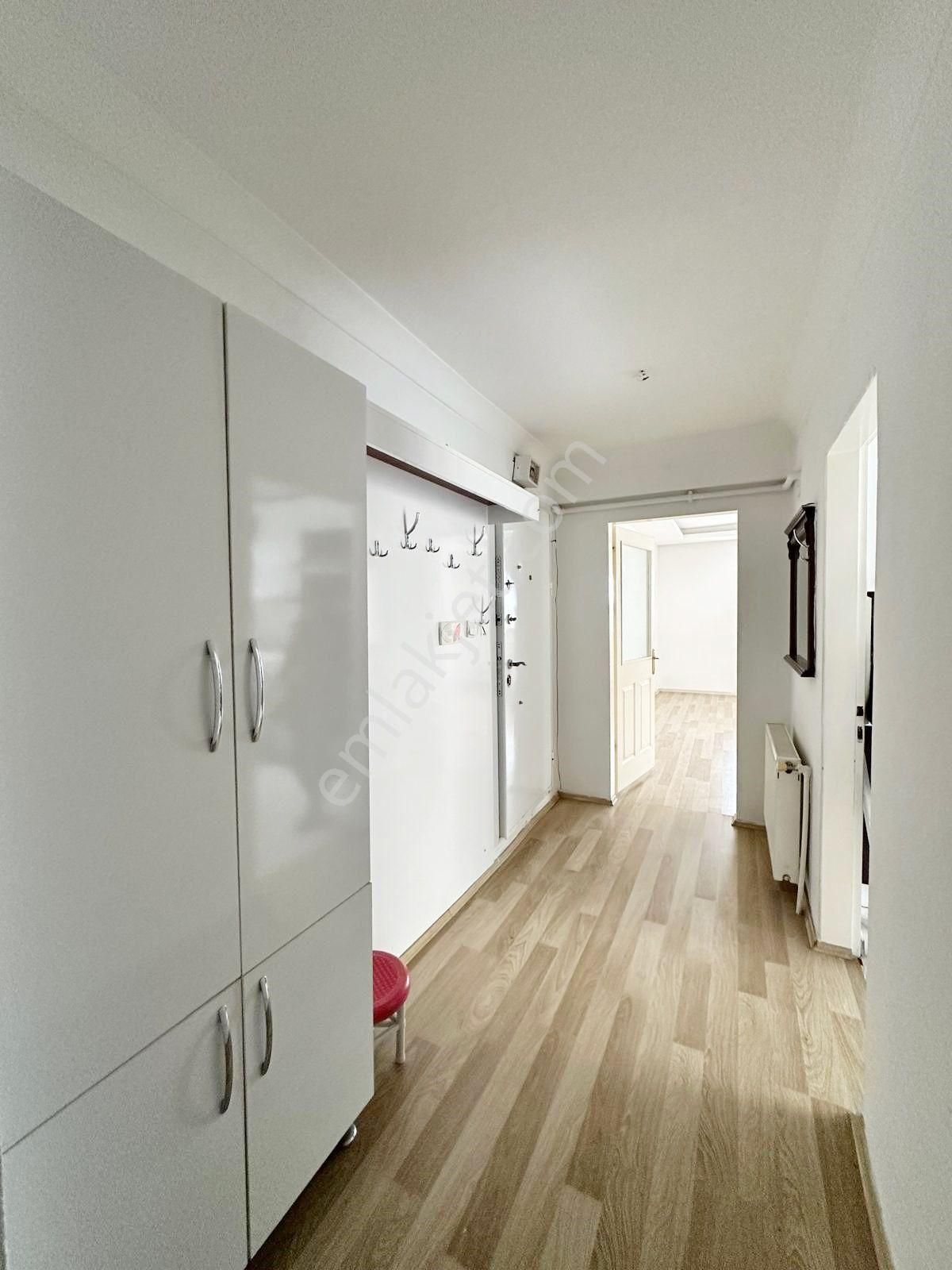 30 Ağustos Mah. Altında Daire Olan Yüksek Giriş Kat 2+1 Satılık Daire - Görsel 24