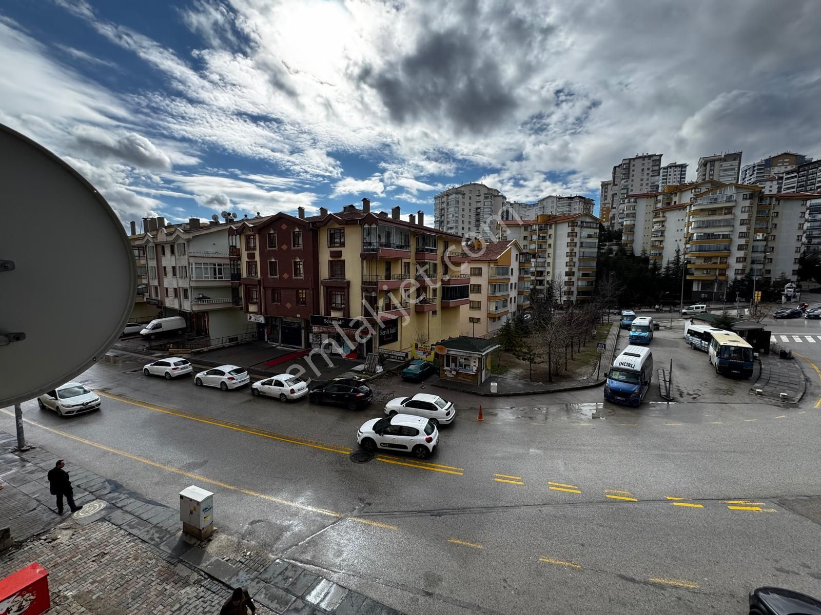 Refiksaydam Cad. Üzeri Merkezde Orta Kat 3+1 Bağımsız Ön Cephe - Görsel 34