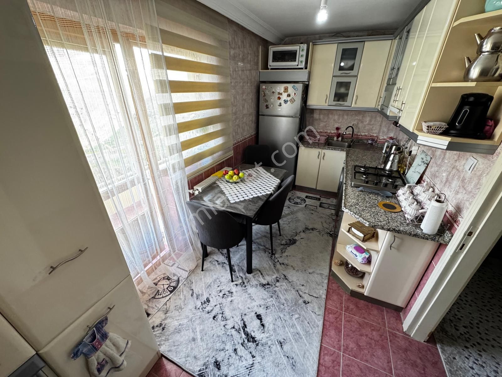 Refiksaydam Cad. Üzeri Merkezde Orta Kat 3+1 Bağımsız Ön Cephe - Görsel 11