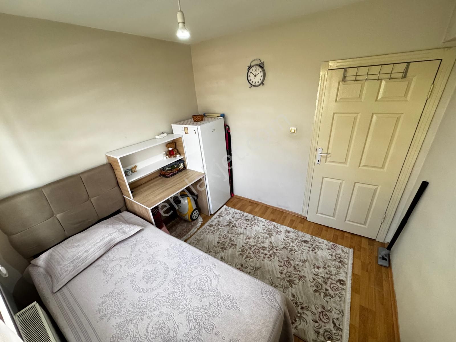 Refiksaydam Cad. Üzeri Merkezde Orta Kat 3+1 Bağımsız Ön Cephe - Görsel 18