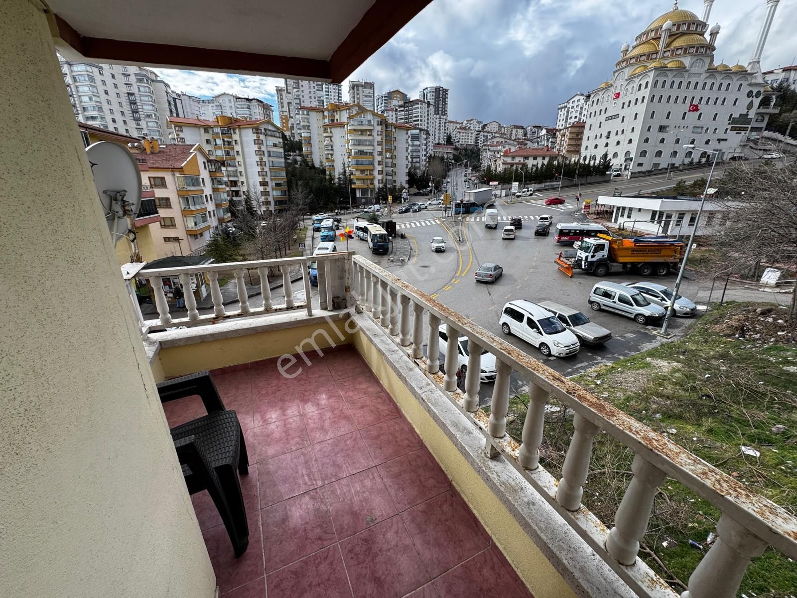 Refiksaydam Cad. Üzeri Merkezde Orta Kat 3+1 Bağımsız Ön Cephe - Görsel 32