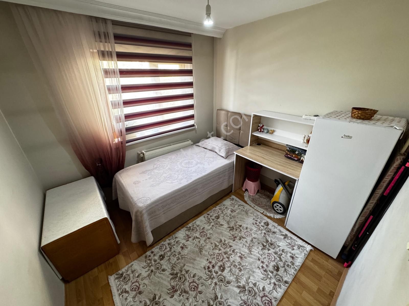 Refiksaydam Cad. Üzeri Merkezde Orta Kat 3+1 Bağımsız Ön Cephe - Görsel 19