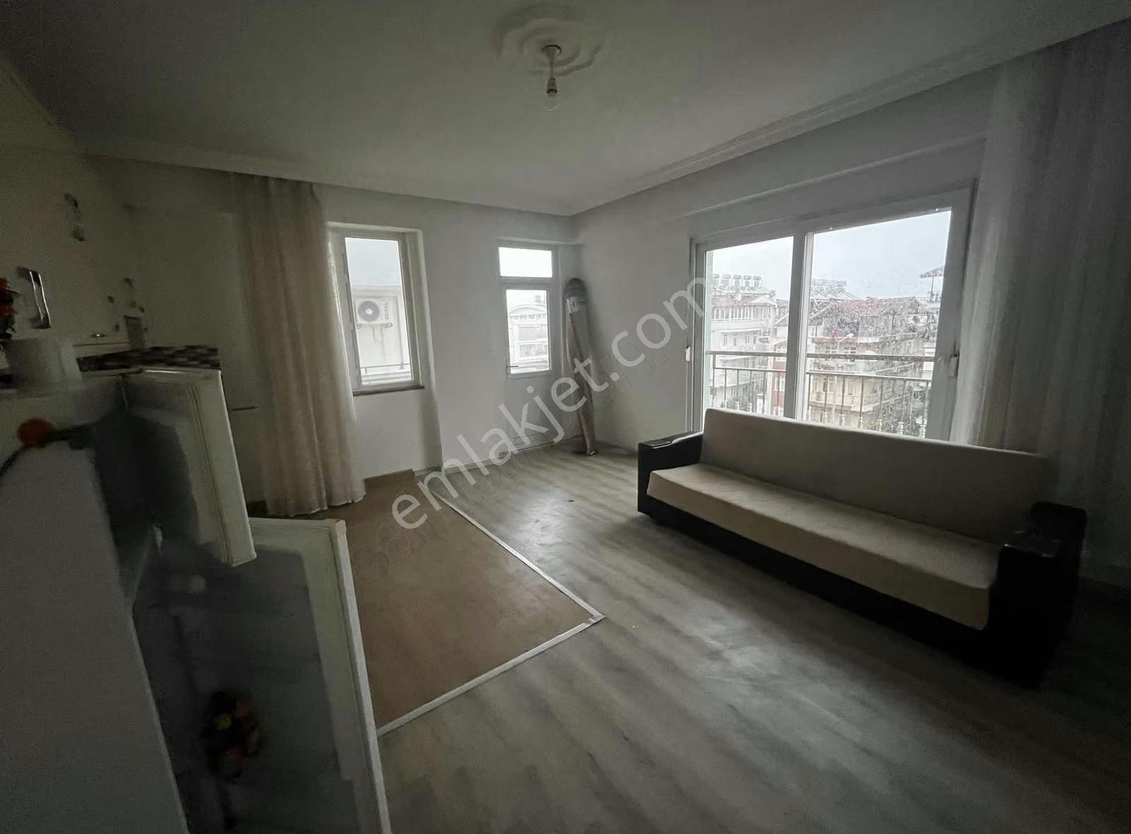 Öz Yıldız Emlaktan Emek Mahallesinde 1+1 Eşyalı Kiralık Daire - Görsel 8