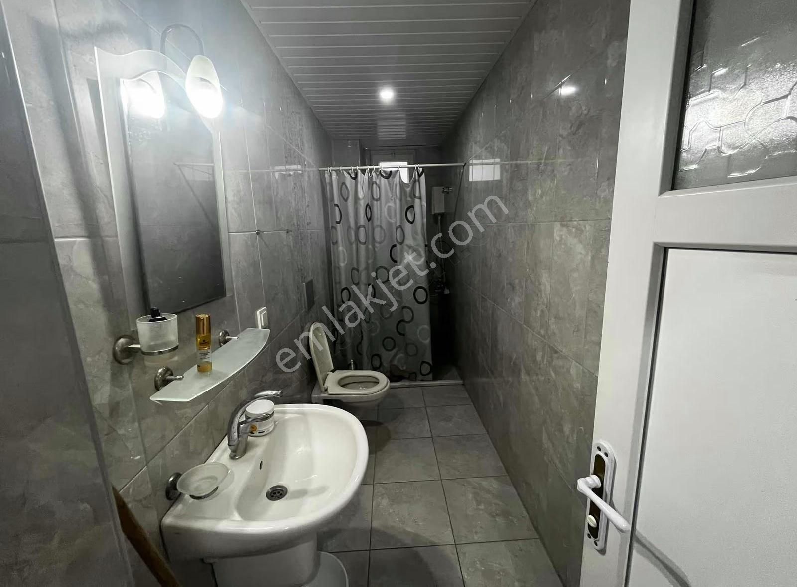 Öz Yıldız Emlaktan Emek Mahallesinde 1+1 Eşyalı Kiralık Daire - Görsel 3