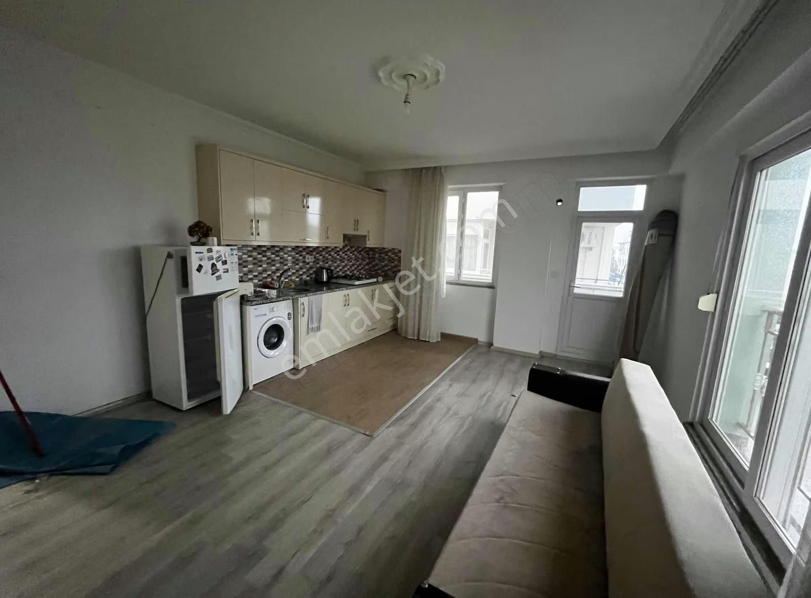 Öz Yıldız Emlaktan Emek Mahallesinde 1+1 Eşyalı Kiralık Daire - Görsel 14