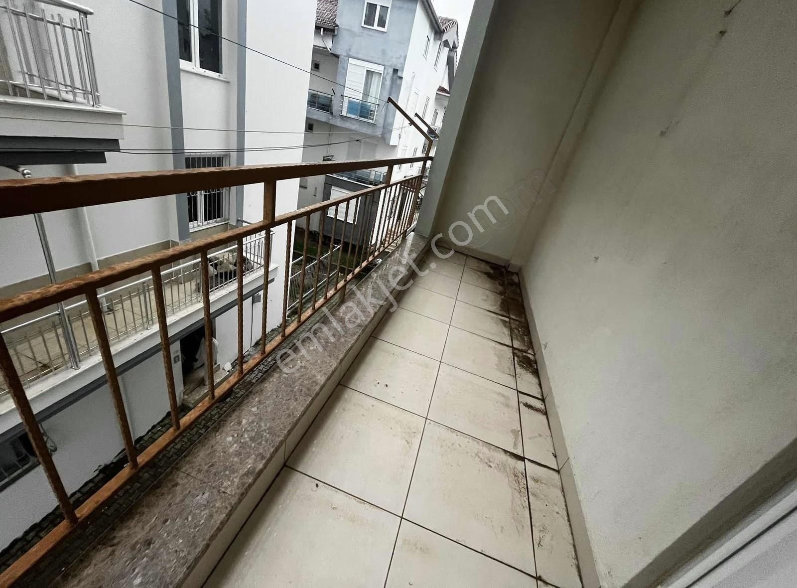 Öz Yıldız Emlaktan Emek Mahallesinde 1+1 Eşyalı Kiralık Daire - Görsel 10