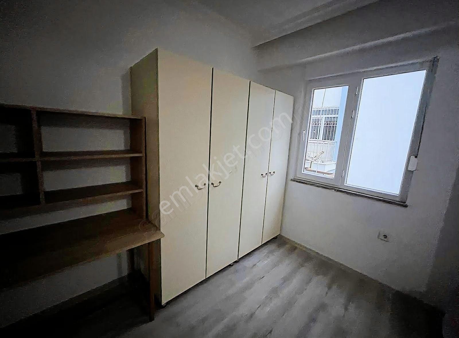 Öz Yıldız Emlaktan Emek Mahallesinde 1+1 Kiralık Daire - Görsel 23