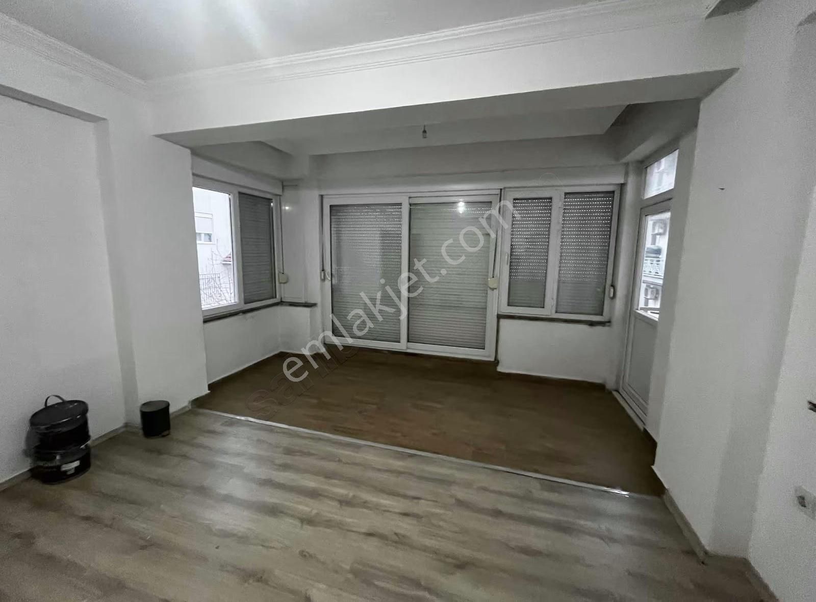 Öz Yıldız Emlaktan Emek Mahallesinde 1+1 Kiralık Daire - Görsel 8