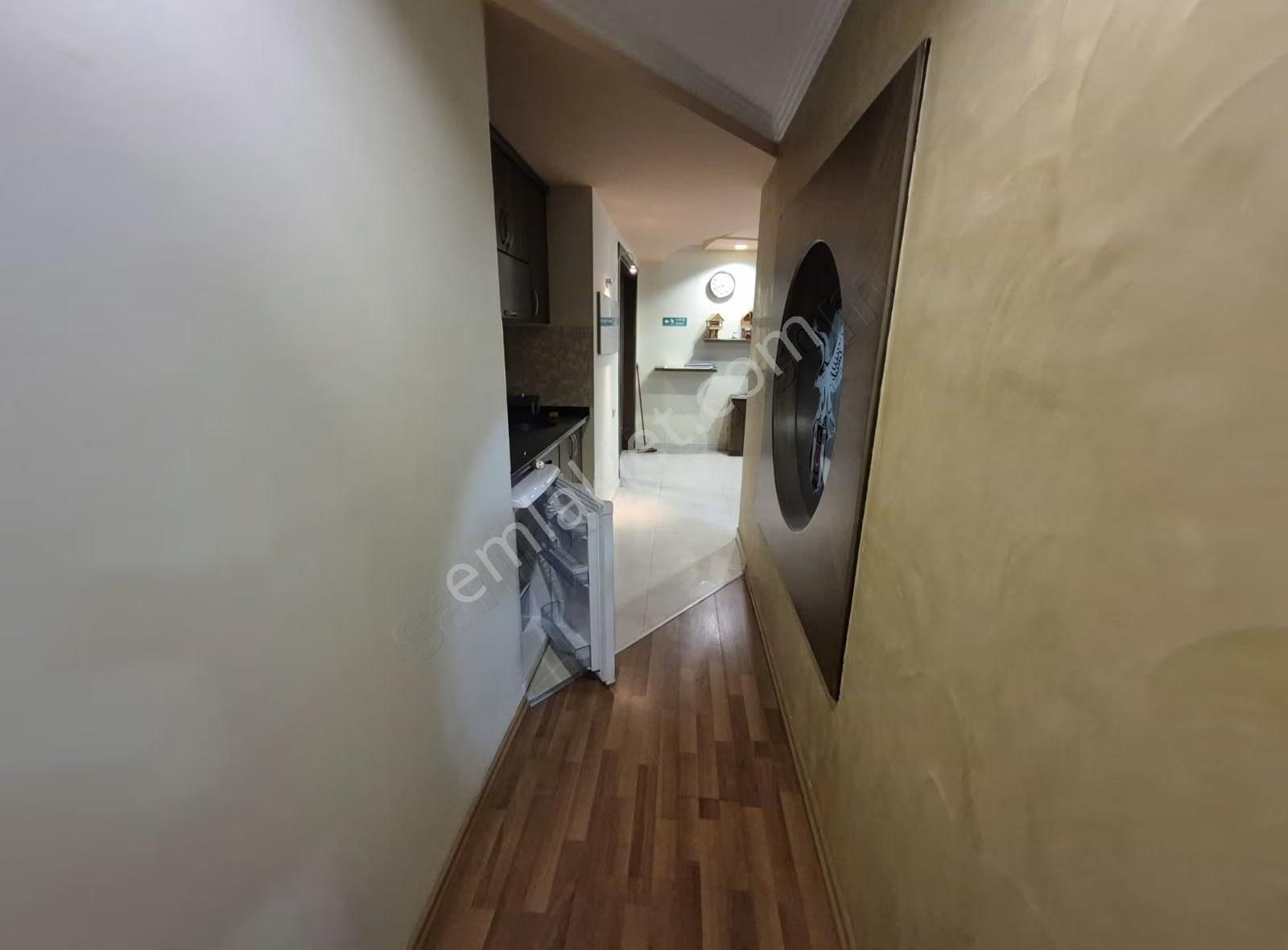 Öz Yıldız Emlaktan Merkezde 2+1 Full Eşyalı Kiralık Ofis - Görsel 24