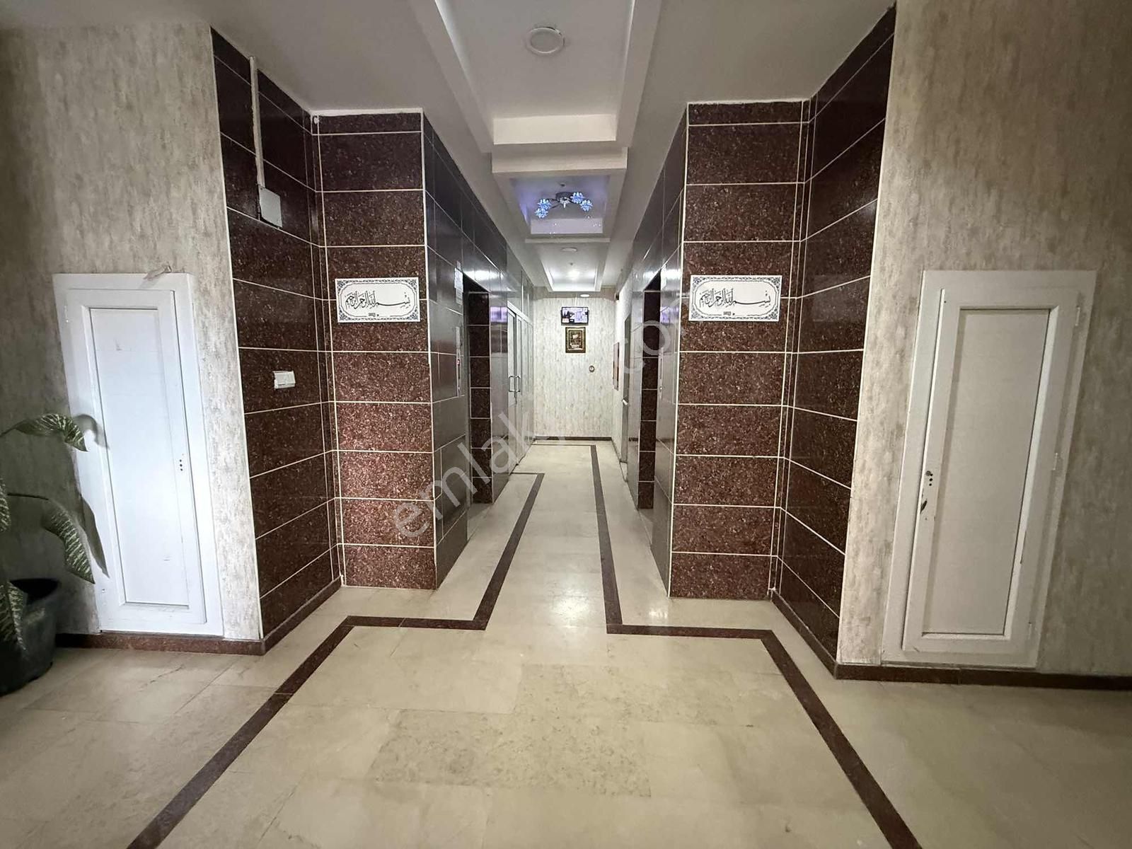 Fetanet Emlaktan Erkilet Camikebirde Kombili Ara Kat Lüks Daire - Görsel 7