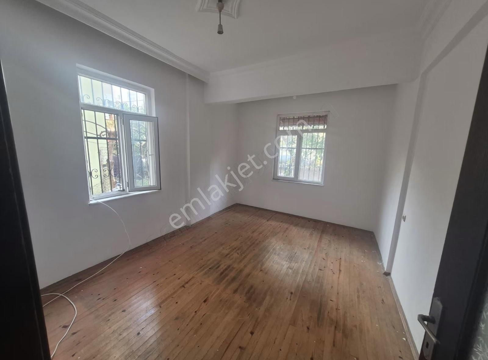 Öz Yıldız Emlaktan Yayla Mahallesinde 2+1 Kiralık Daire - Görsel 8